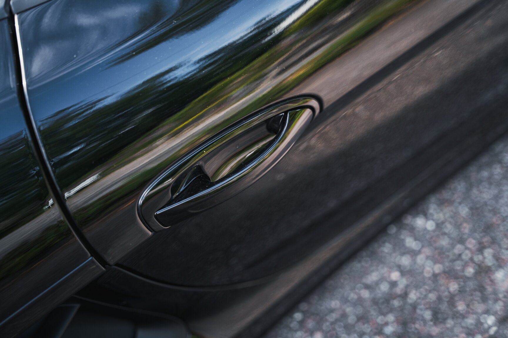 Exterior image of 2013 Porsche Boxster S (36)