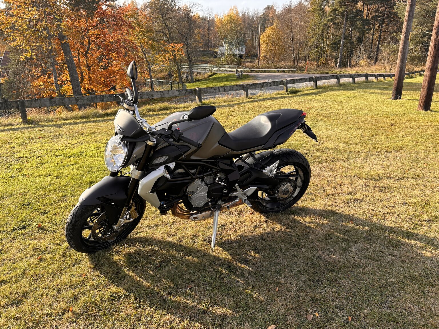 Exterior image of 2014 MV Agusta Brutale 675