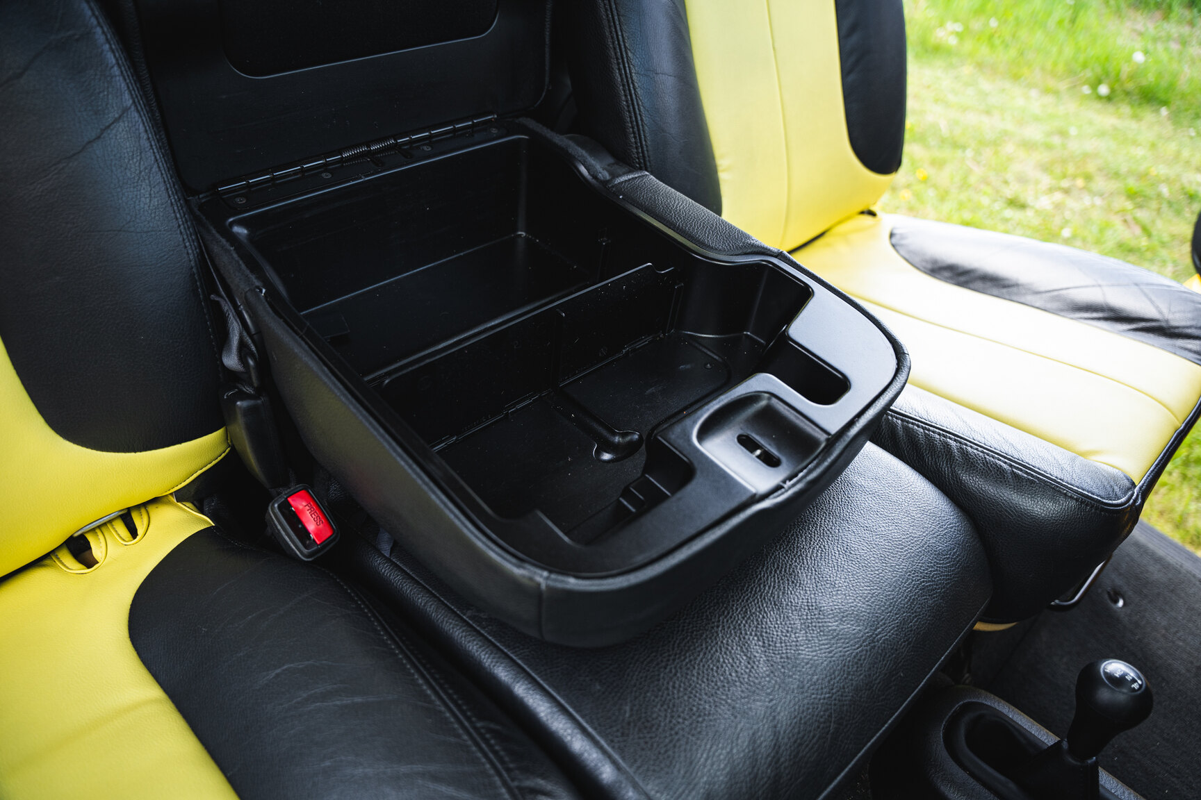 Innenraumfoto von 2005 Dodge Ram 1500 Bumble Bee