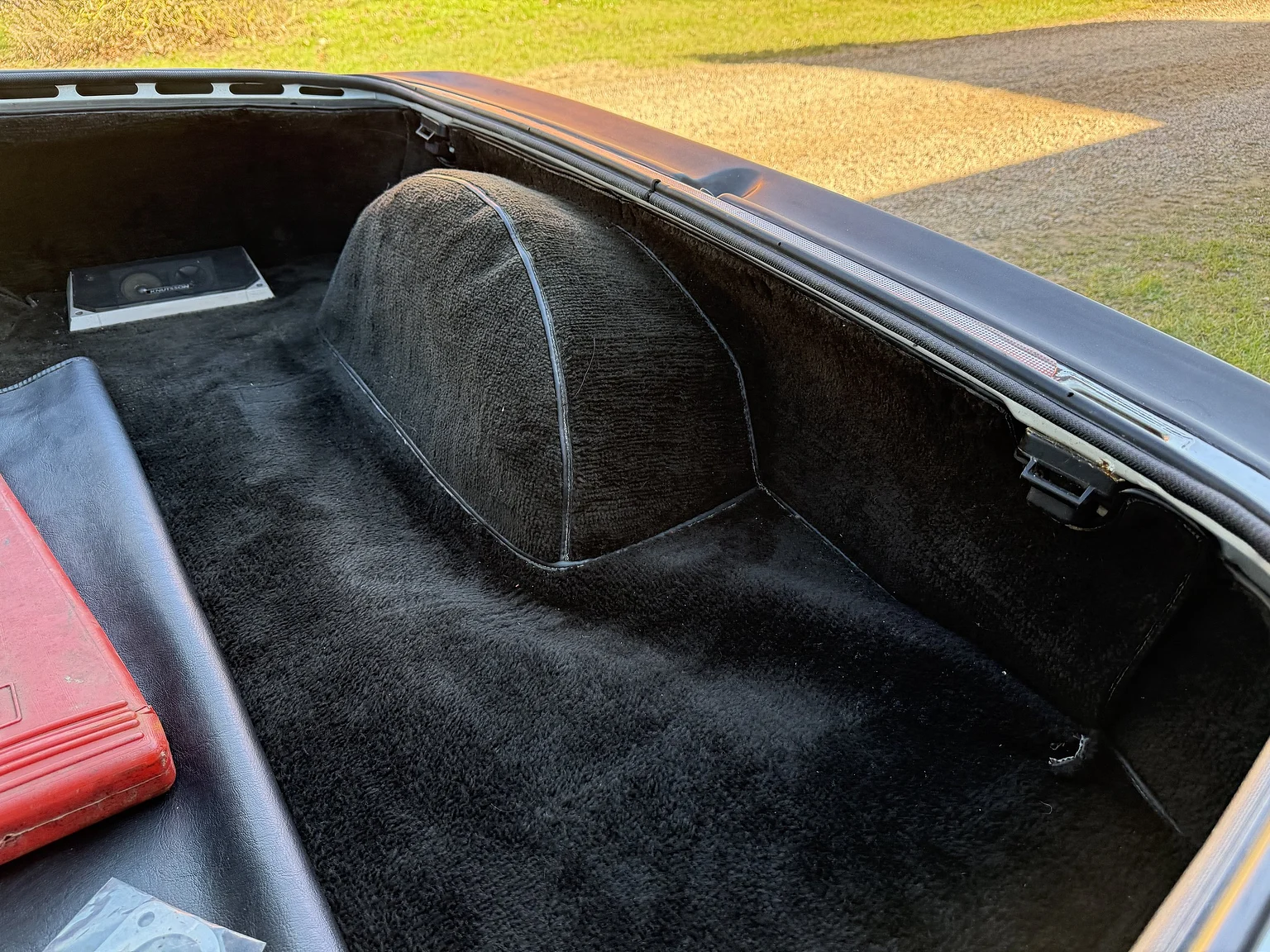 Interior image of 1979 Porsche 924  (60)
