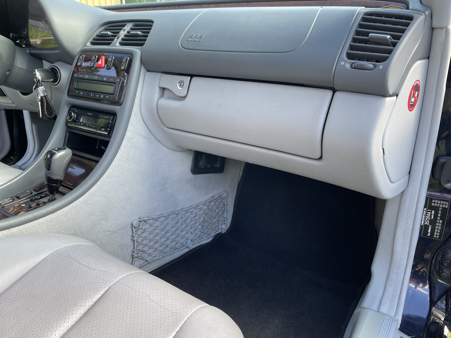 Innenraumfoto von 2001 Mercedes-Benz CLK 230 Kompressor