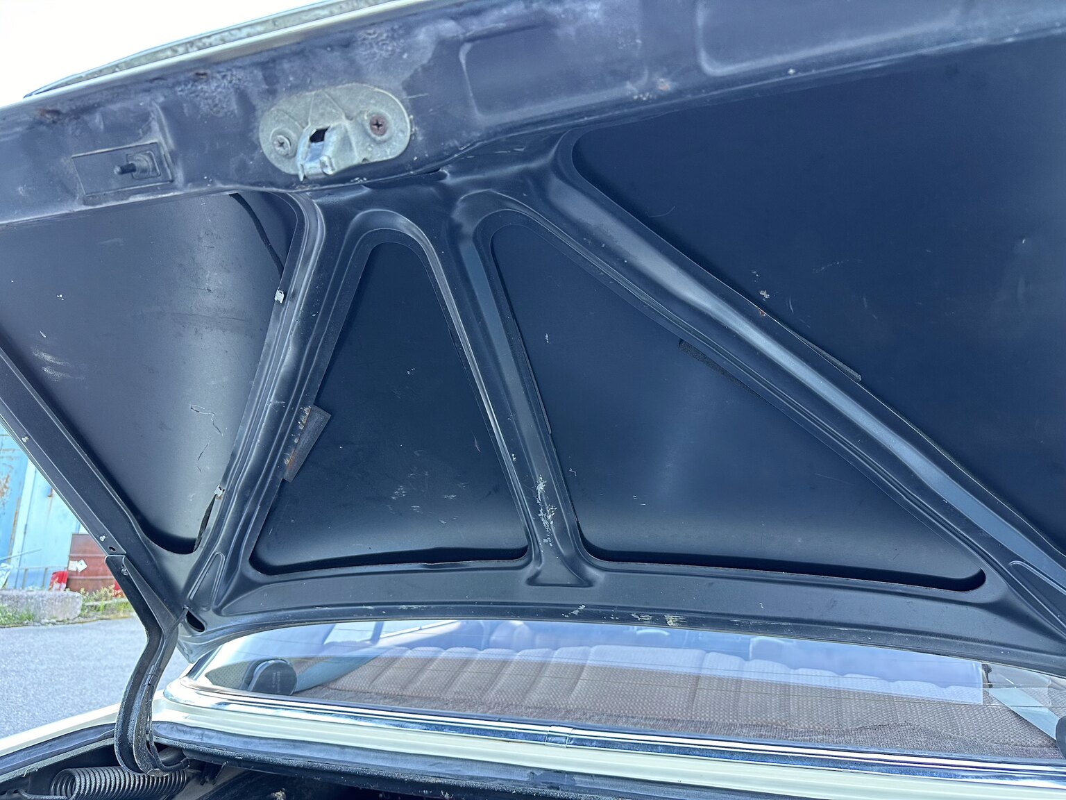 Interiörbild 1974 Mercedes Benz 230.6