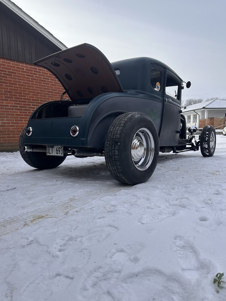 Exterior image of 1929 Ford A "HotRod"