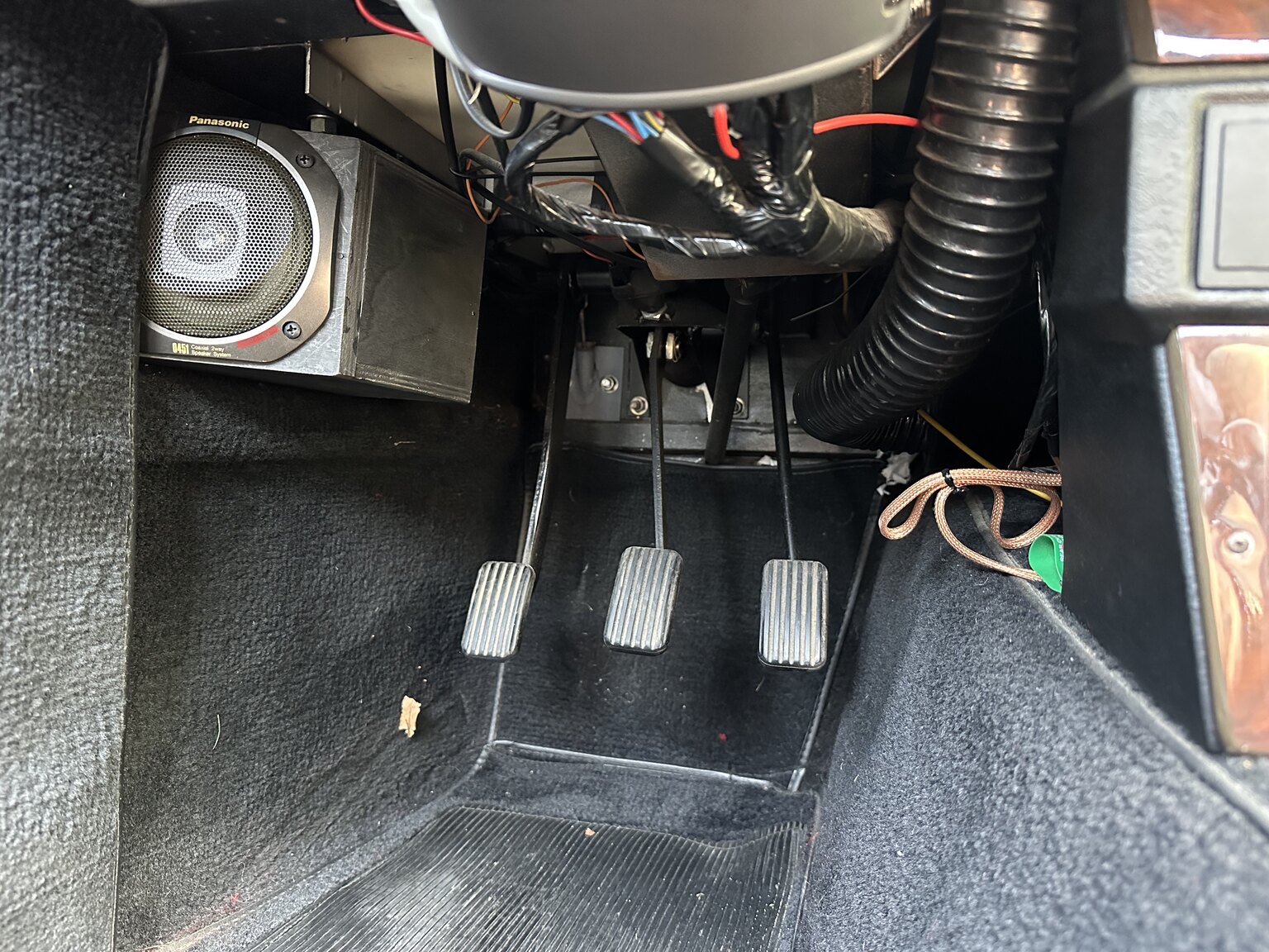 Interior image of 1988 Panther Kallista