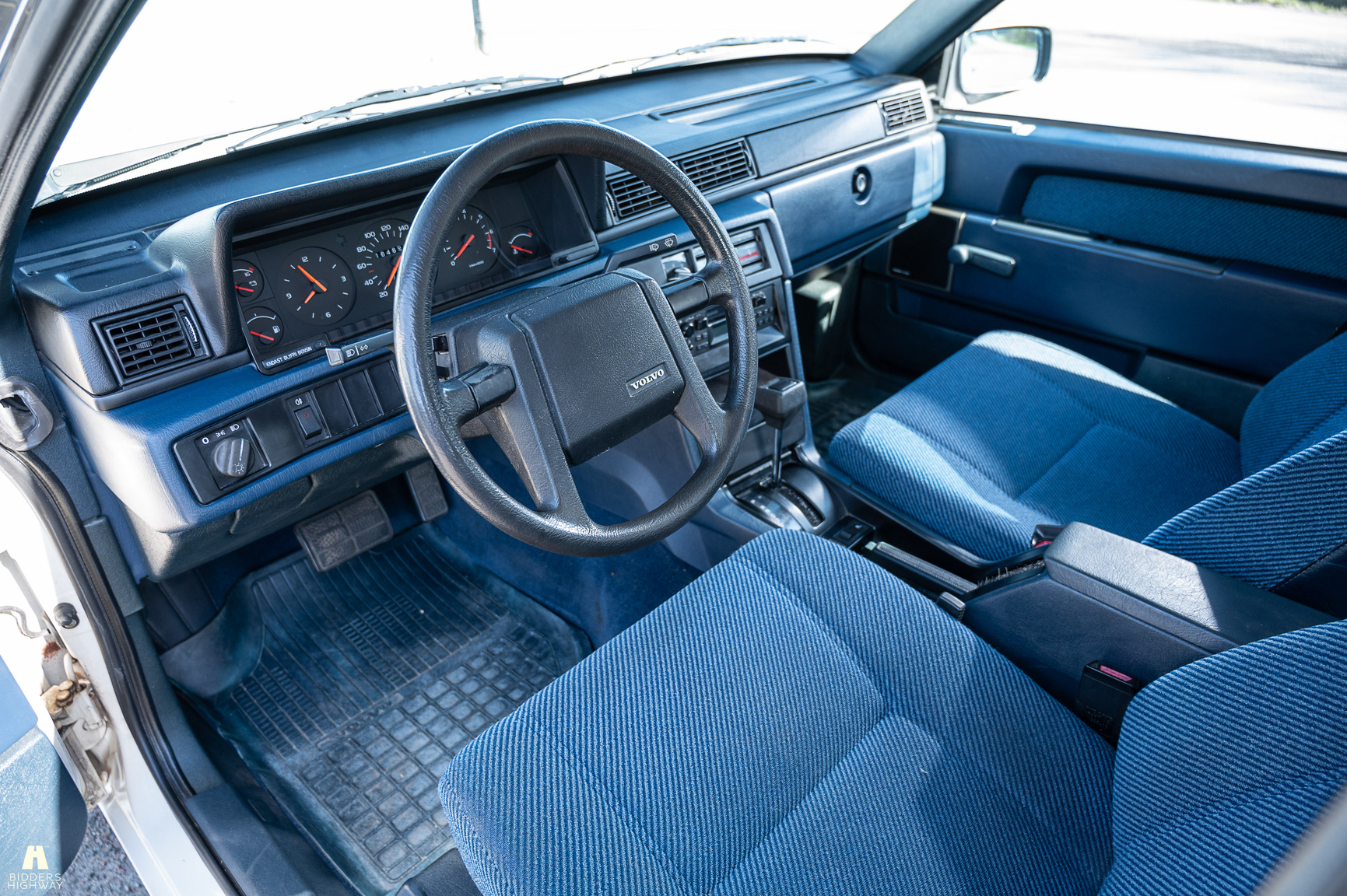 Interiörbild 1988 Volvo 740 GL