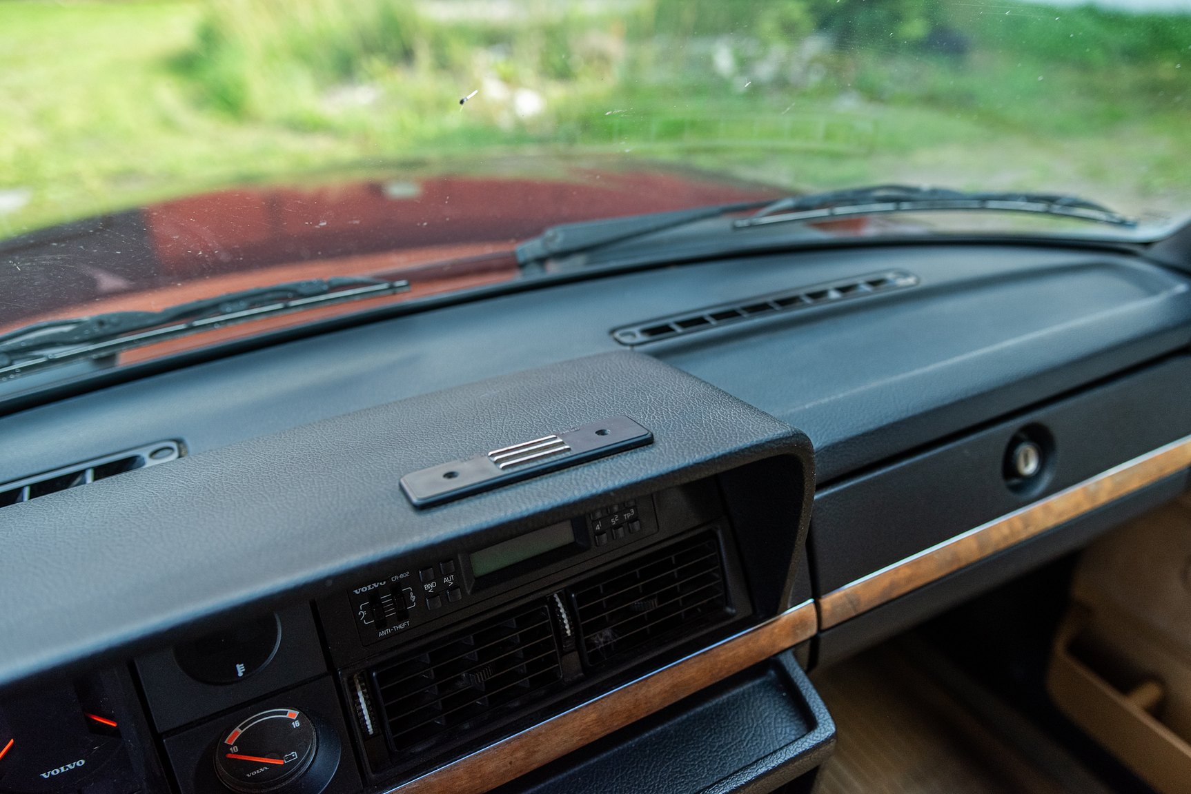 Innenraumfoto von 1993 Volvo 245 GL Classic "No Reserve Auction"