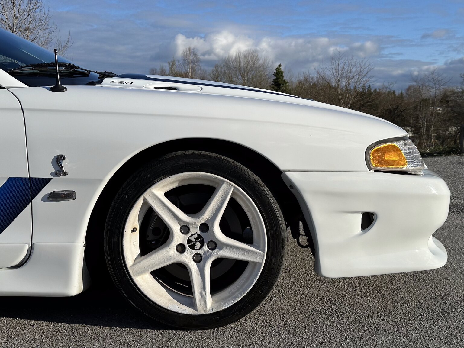 Exterior image of 1997 Ford Mustang Saleen S-281 Cobra