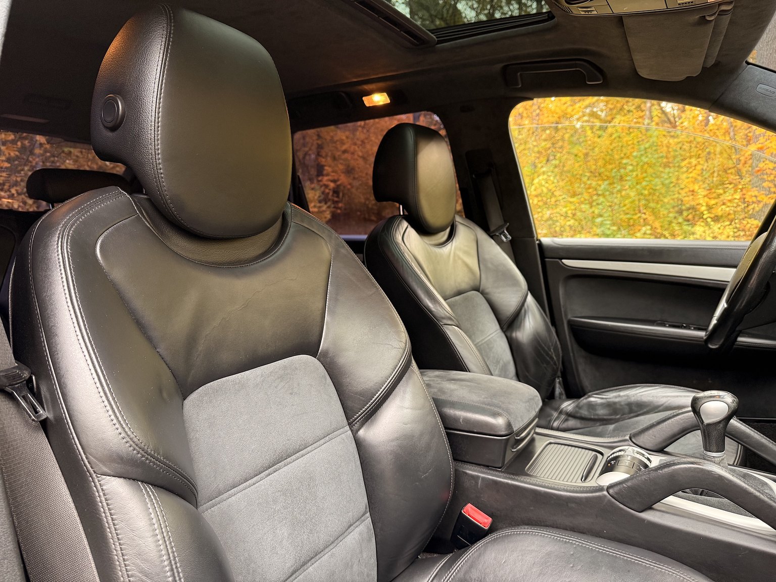 Interiörbild 2008 Porsche Cayenne GTS 6-växlad Manuell