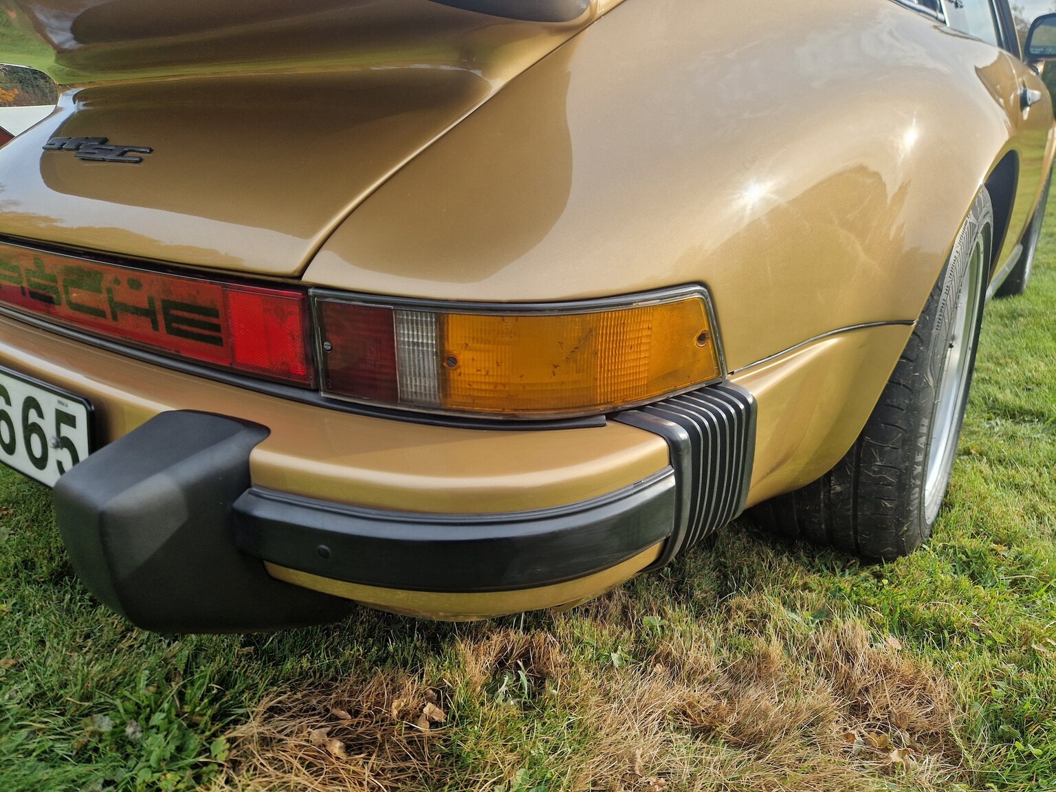 Exteriörbild på 1979 Porsche 911 SC Targa