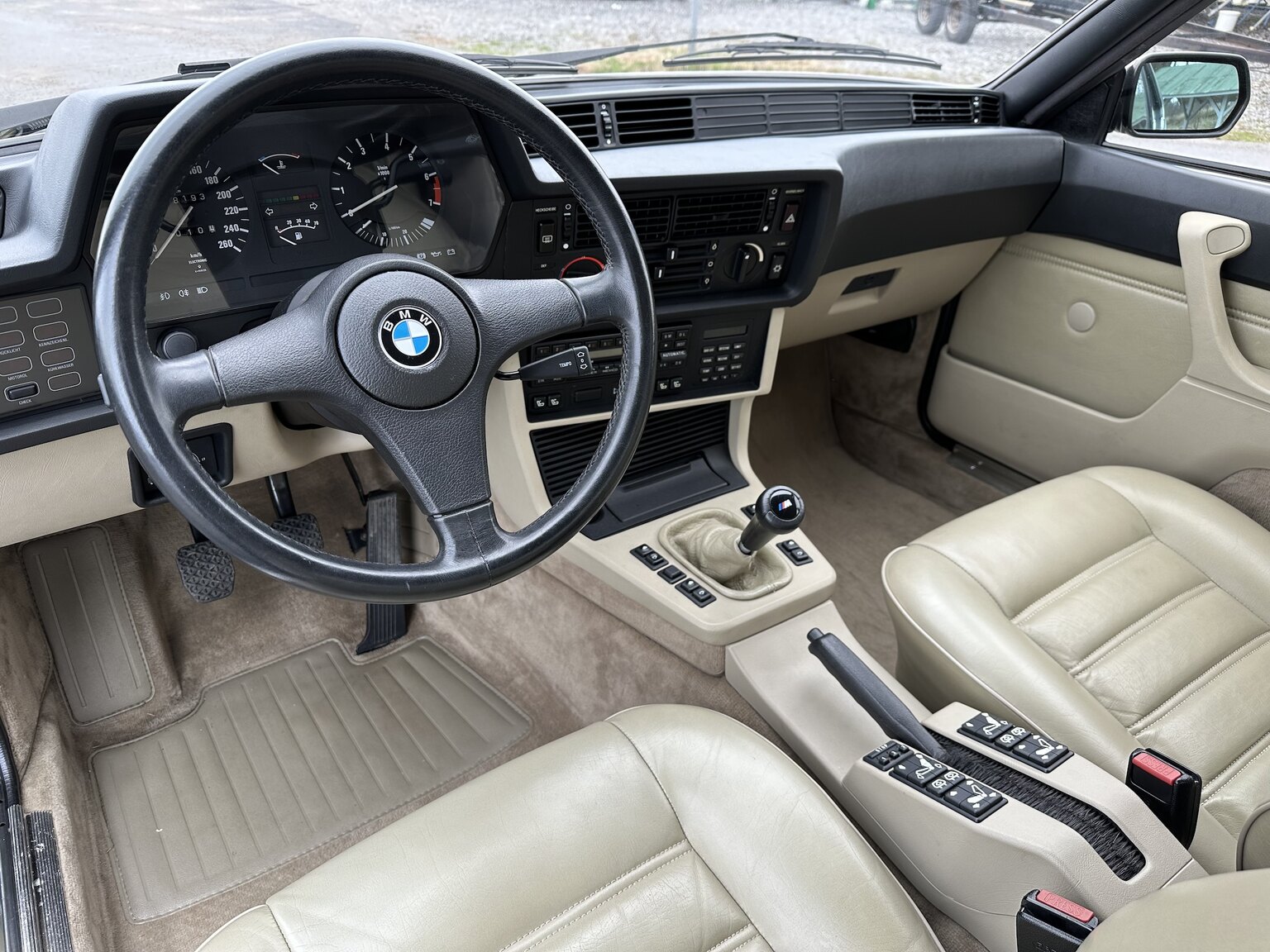 Interiörbild 1986 BMW 635CSi