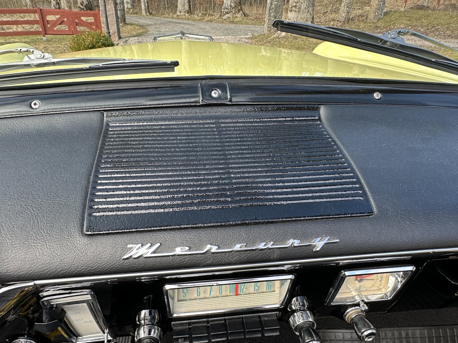 Innenraumfoto von 1955 Mercury Montclair