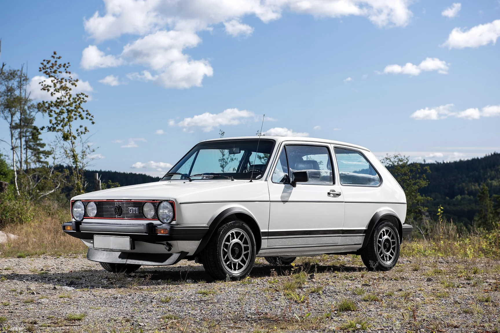Aussenfoto 1984 Volkswagen Golf GTI "Special" (8)