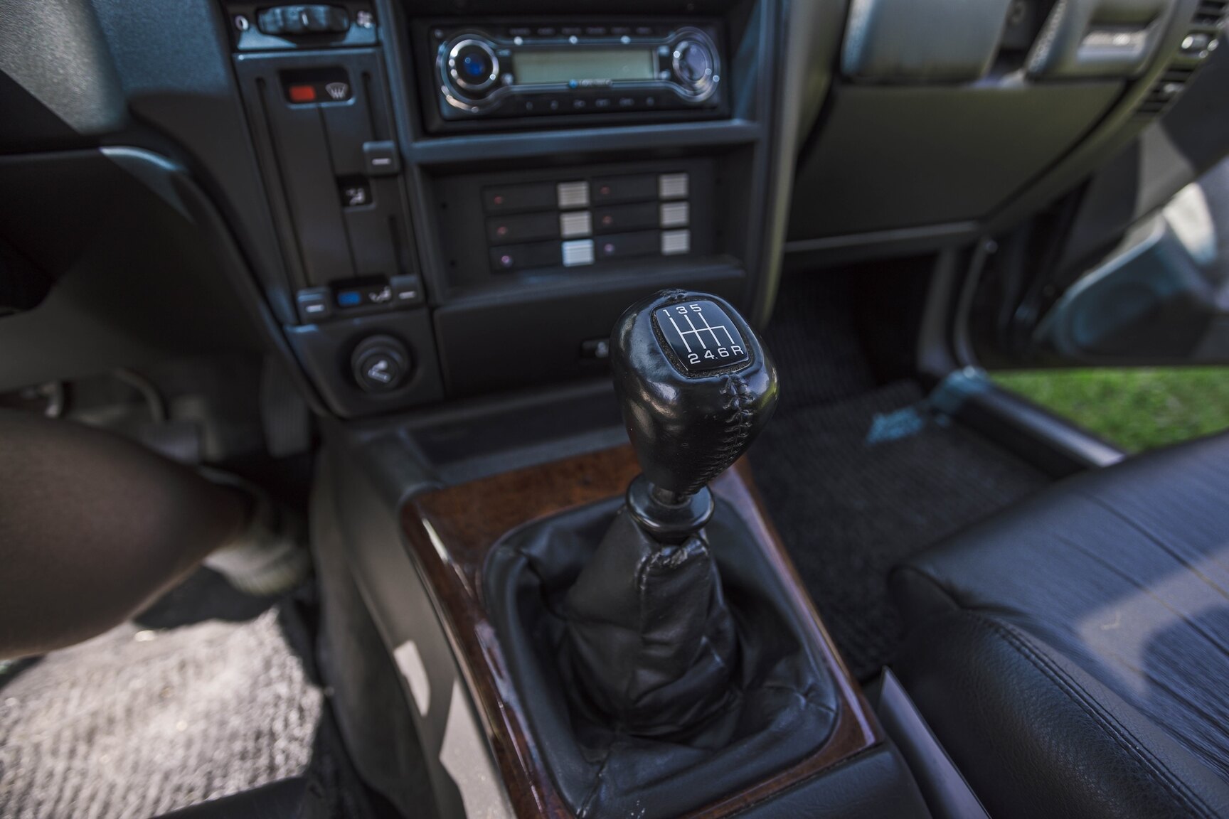 Interior image of 1991 Lotus Omega