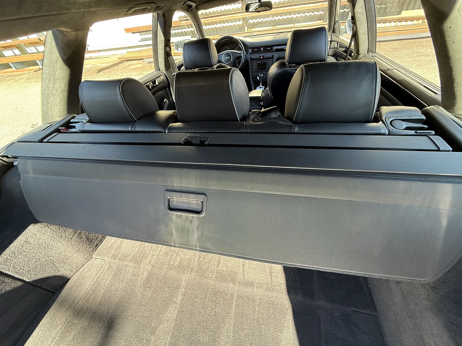 Interior image of 2002 Audi RS 6 Avant (114)