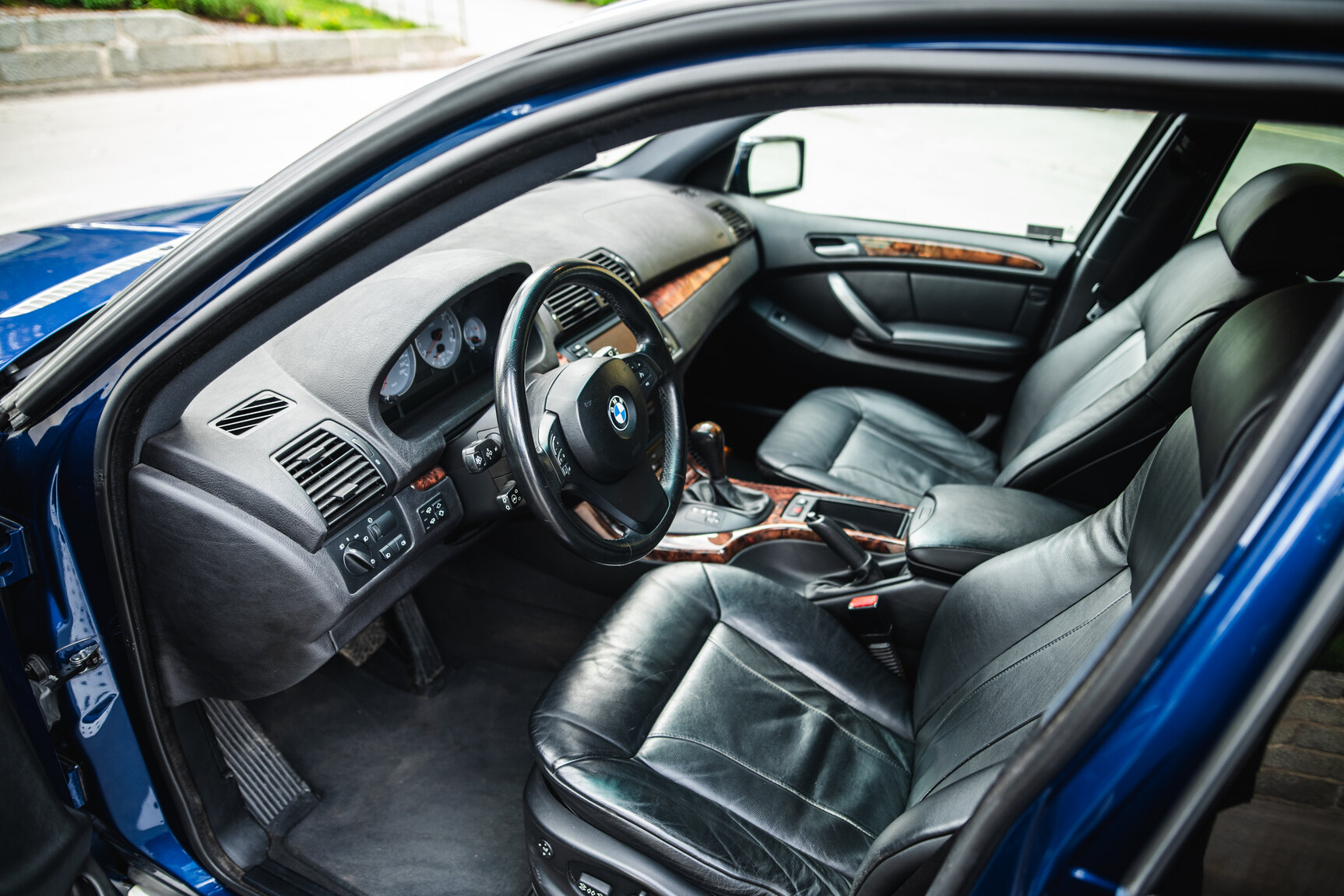 Interior image of 2005 BMW X5 4.8iS E53 LCI