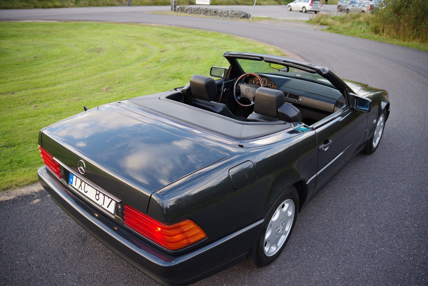 Exteriörbild på 1992 Mercedes-Benz 300 SL-24