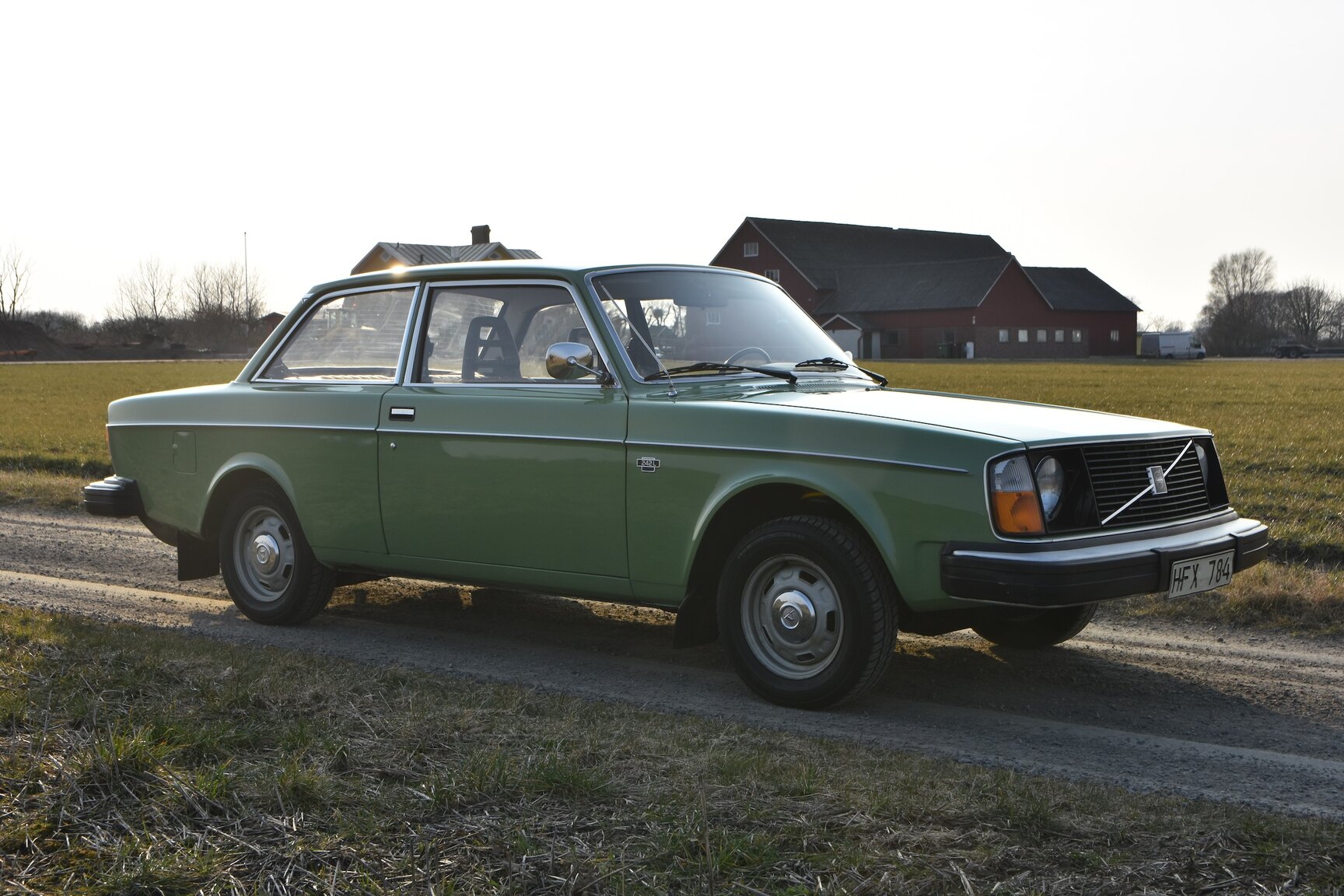 Exteriörbild på 1975 Volvo 242