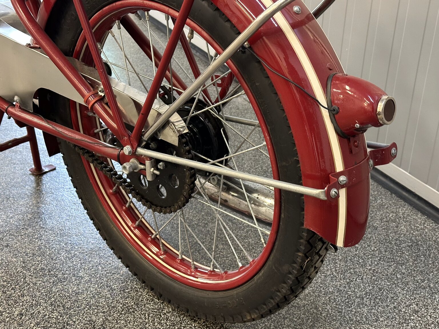 Exteriörbild på 1952 Fram Flying Horse