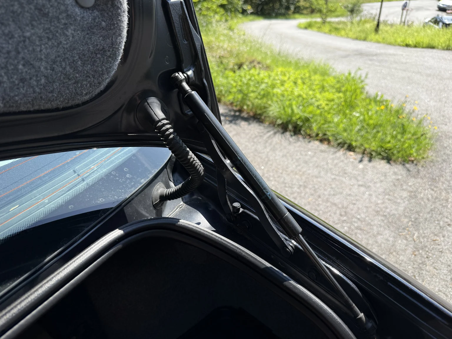 Interior image of 2004 BMW M3 Coupé (81)