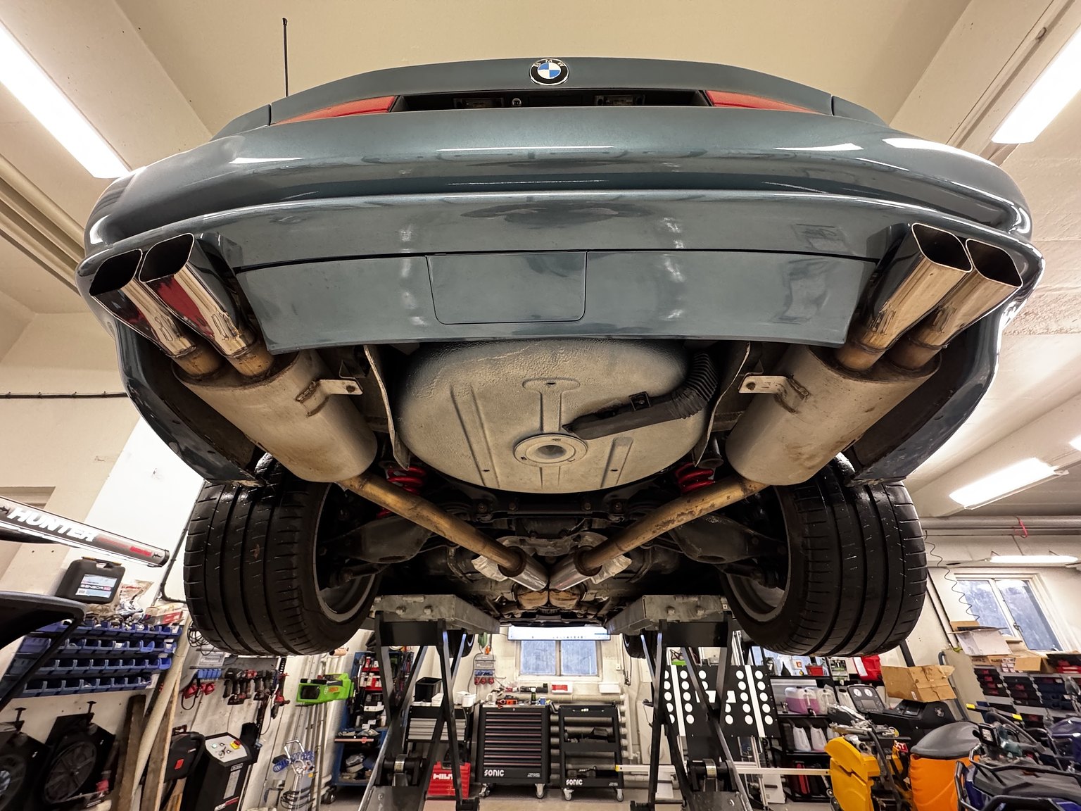 1992 BMW 850i 6-speed manual - NO RESERVE, Mekanik