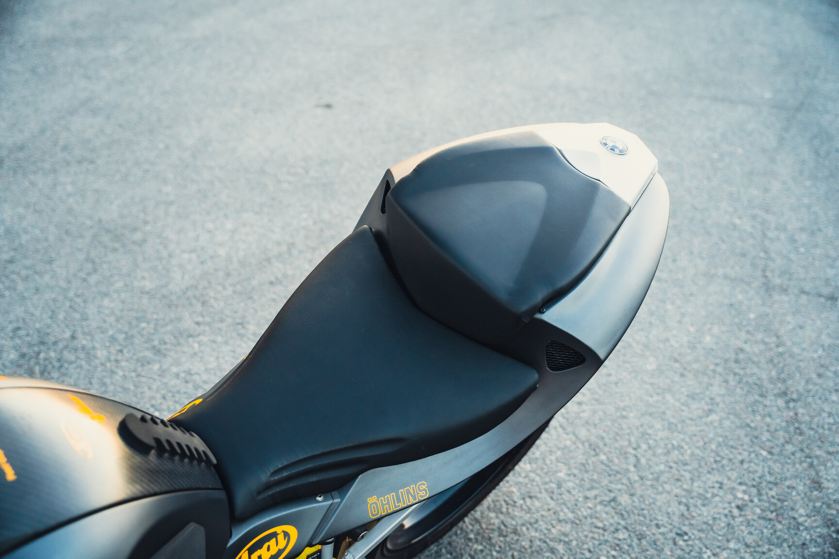 Exterior image of 2006 BMW R1200S
