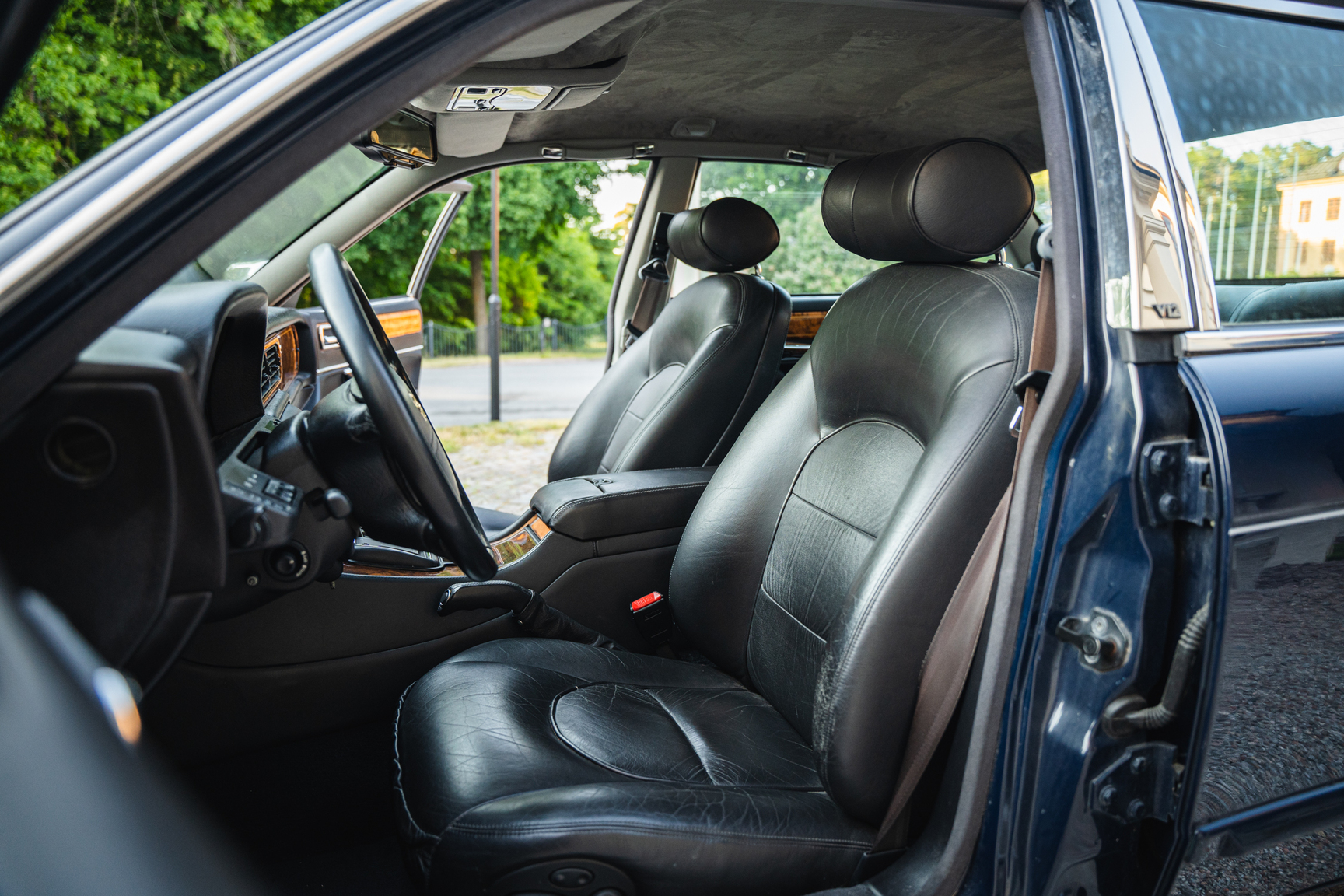 Interior image of 1995 Jaguar XJ Double SIX
