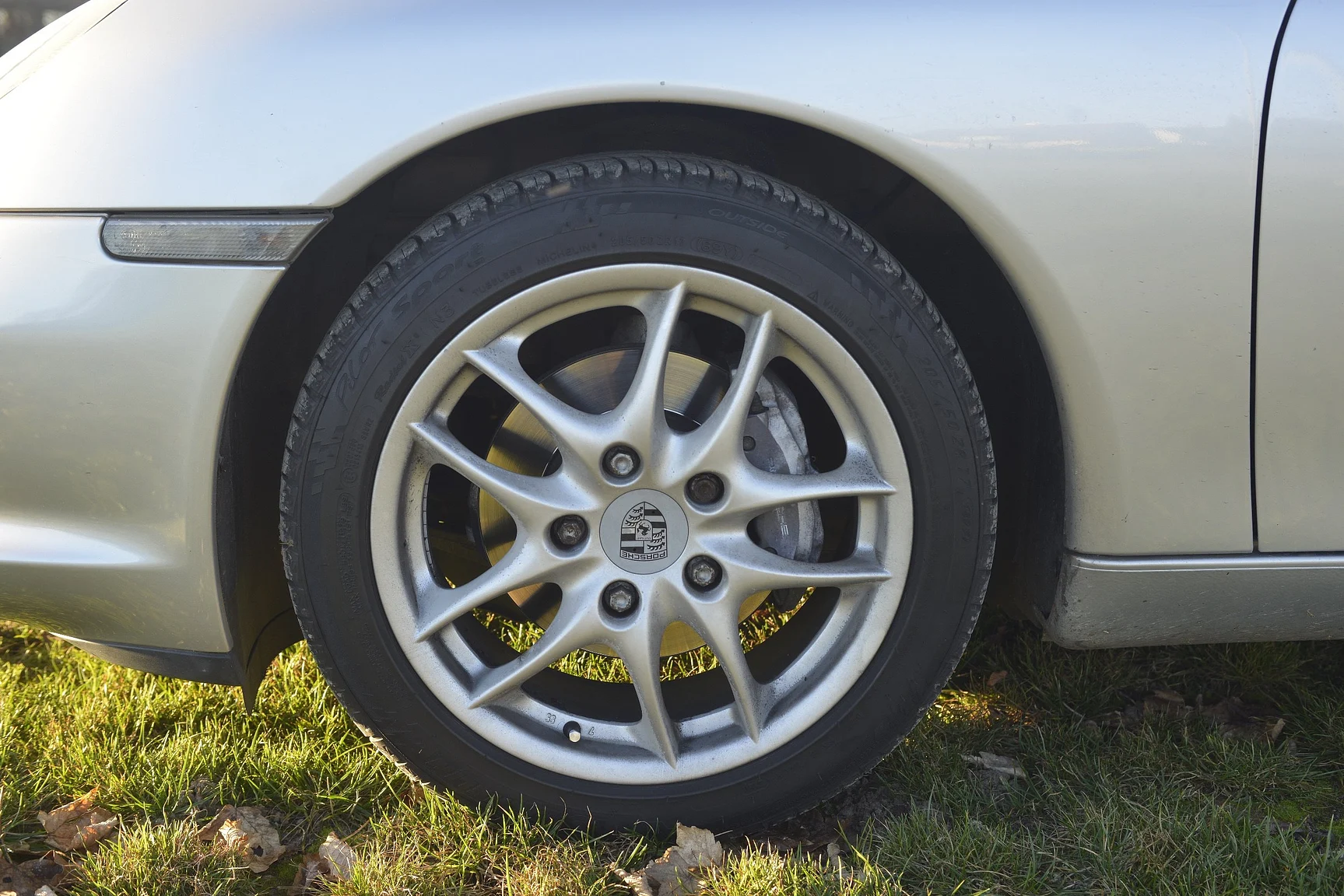 Exteriörbild på 2003 Porsche Boxster (19)