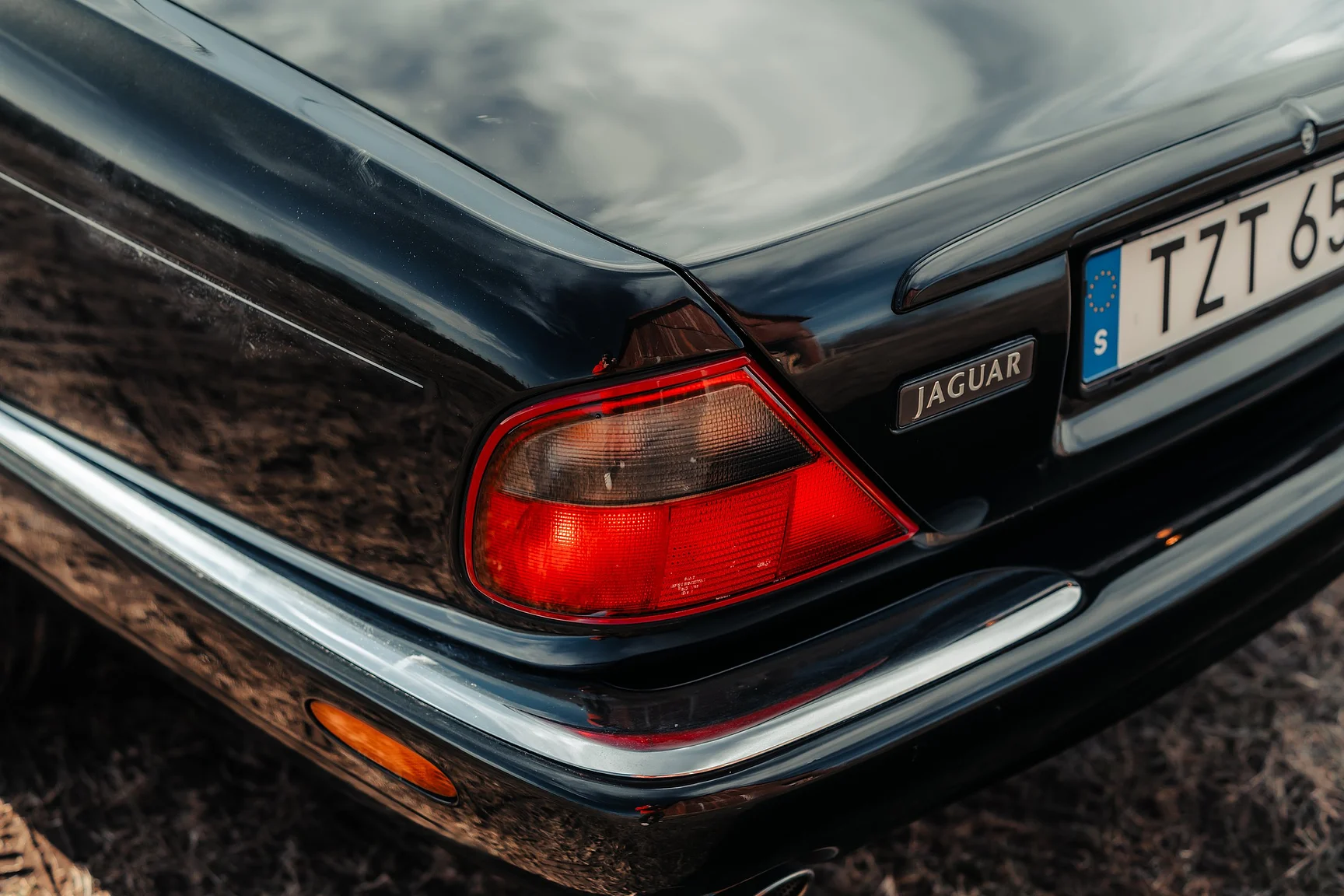 Exteriörbild på 1997 Jaguar XJR 4.0 Kompressor NO RESERVE (27)