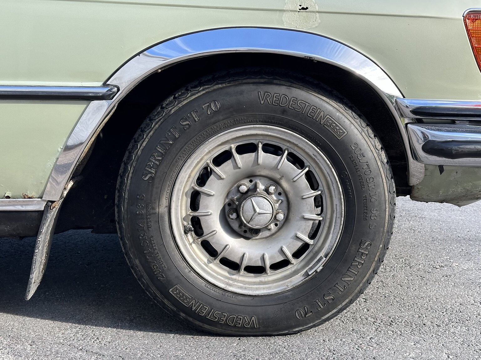 Aussenfoto 1975 Mercedes Benz 450 SEL (15)