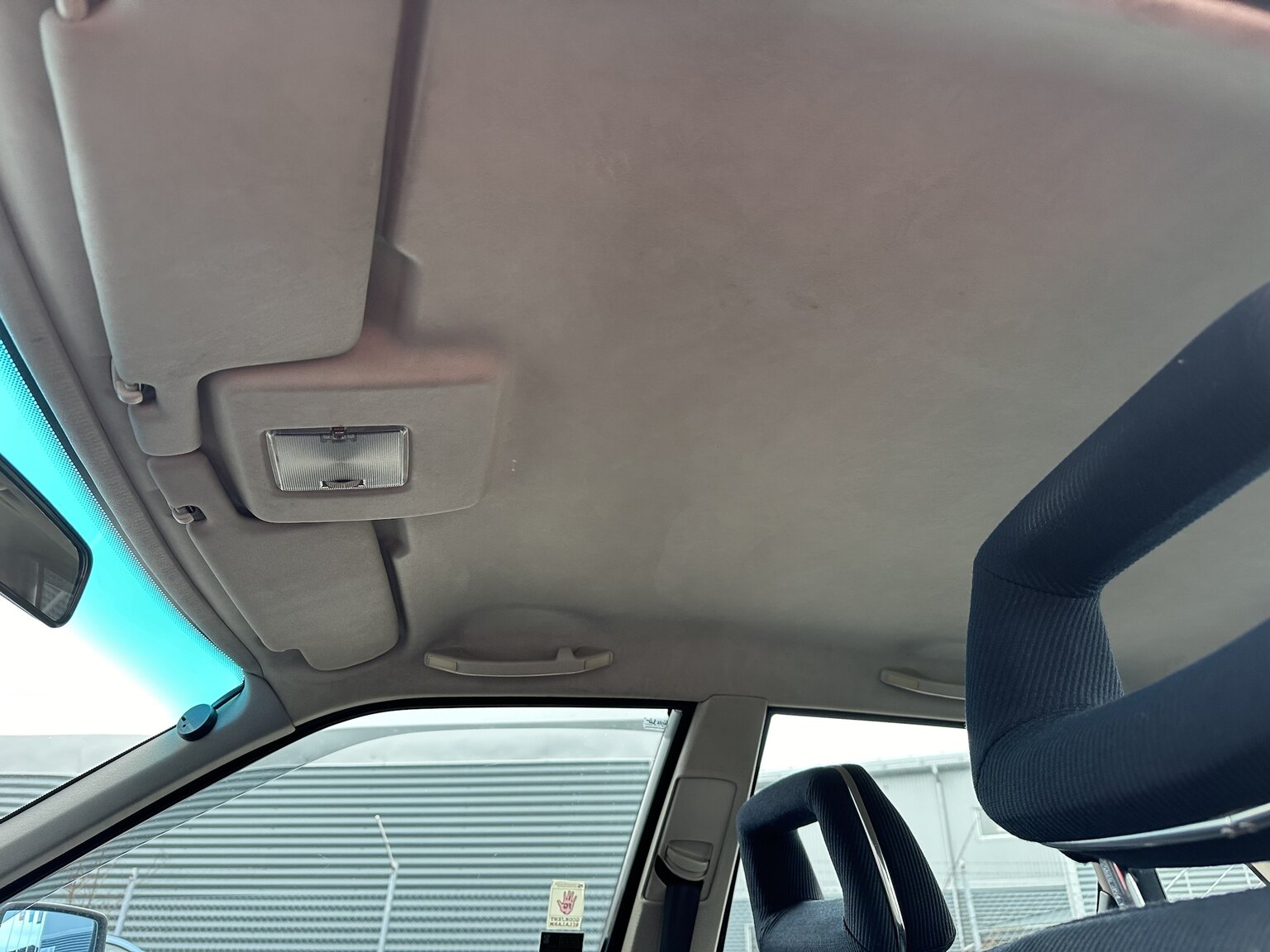 Interior image of 1988 Audi 80 (4)