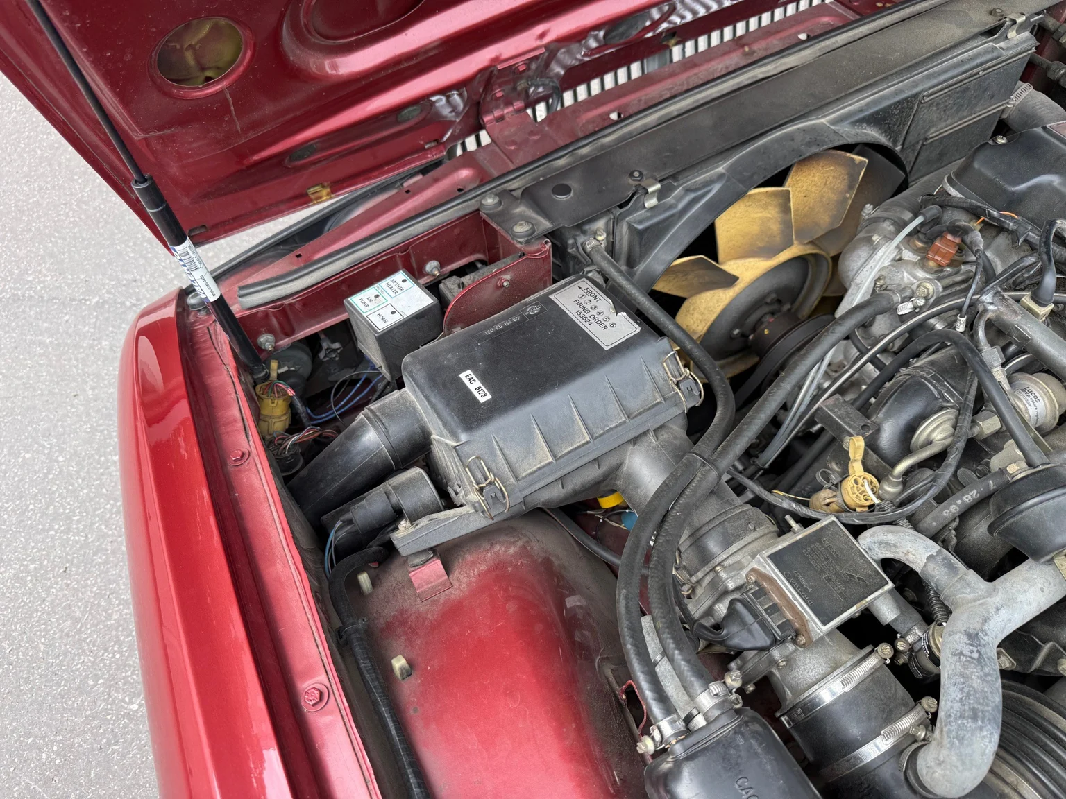 Image of 1988 Daimler Six mechanics (3)