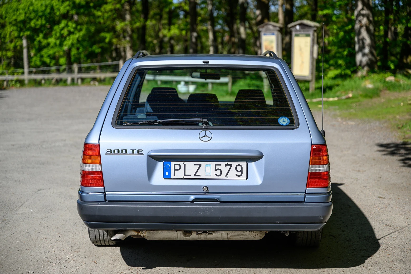 Aussenfoto 1992 Mercedes-Benz 300 TE (20)