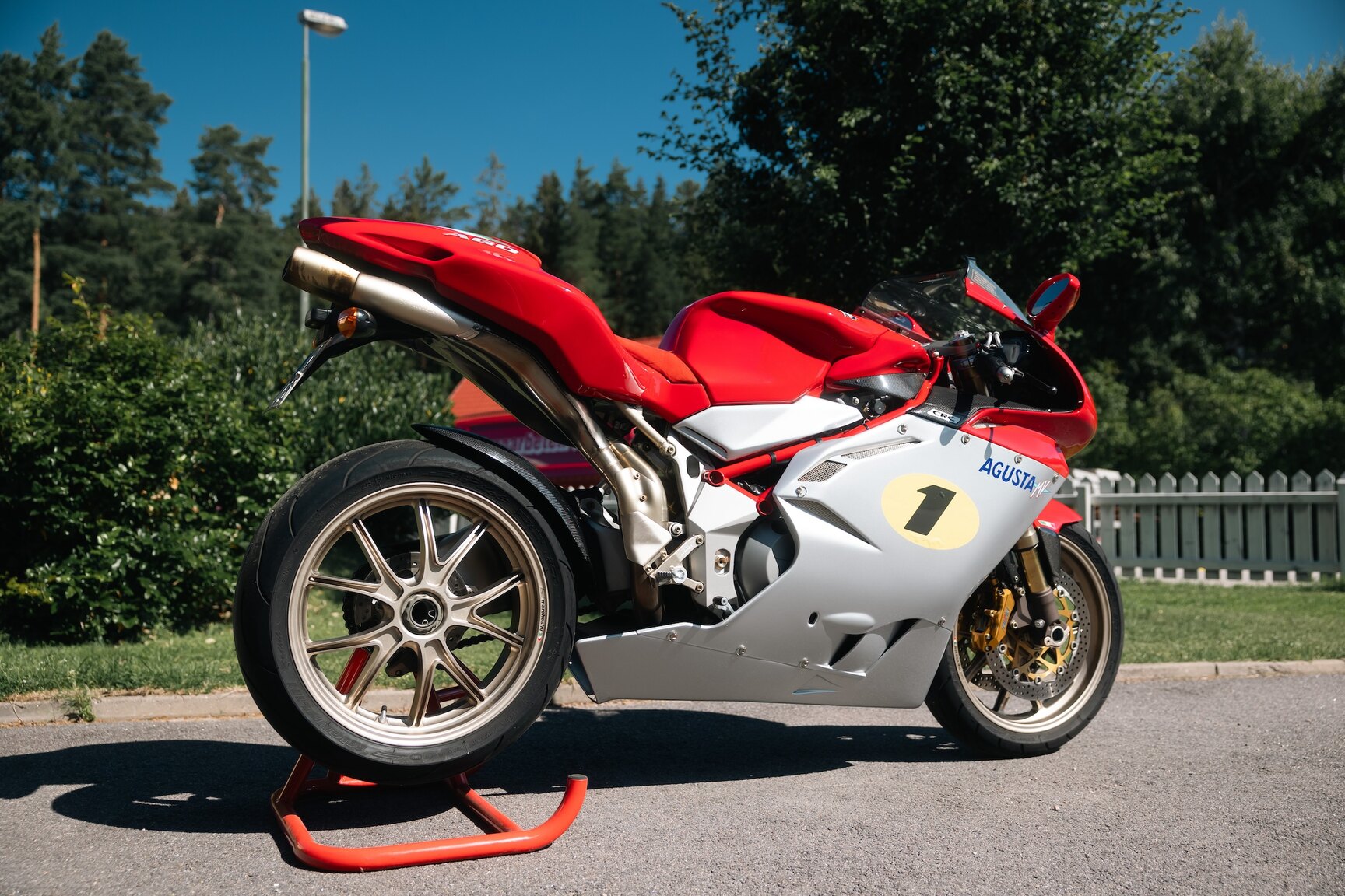 Aussenfoto 2004 MV Agusta F4 1000 AGO
