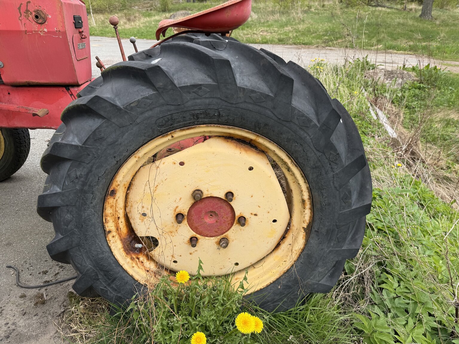 Exterior image of 1959 Porsche Diesel Traktor (Rep-objekt)
