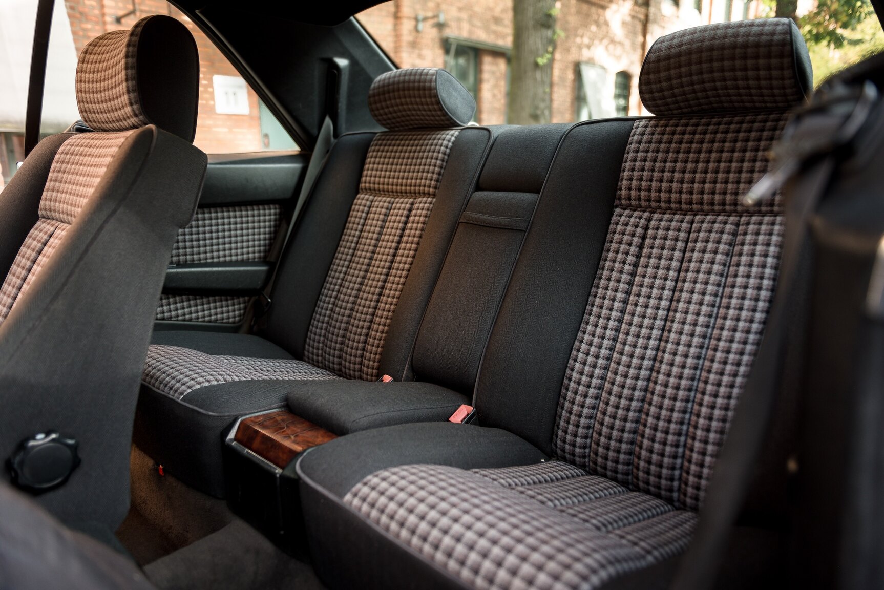 Interiörbild 1992 Mercedes-Benz 300CE-24V 