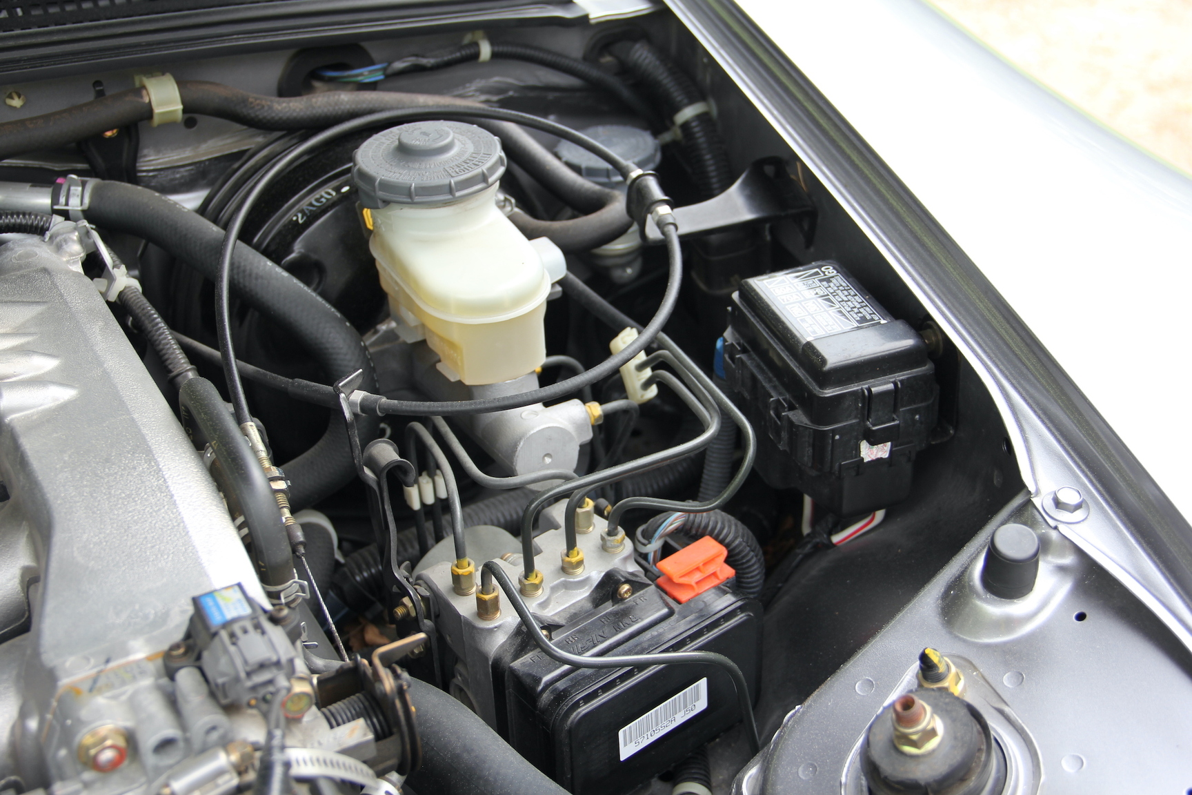 Image of 2003 Honda S2000 mechanics