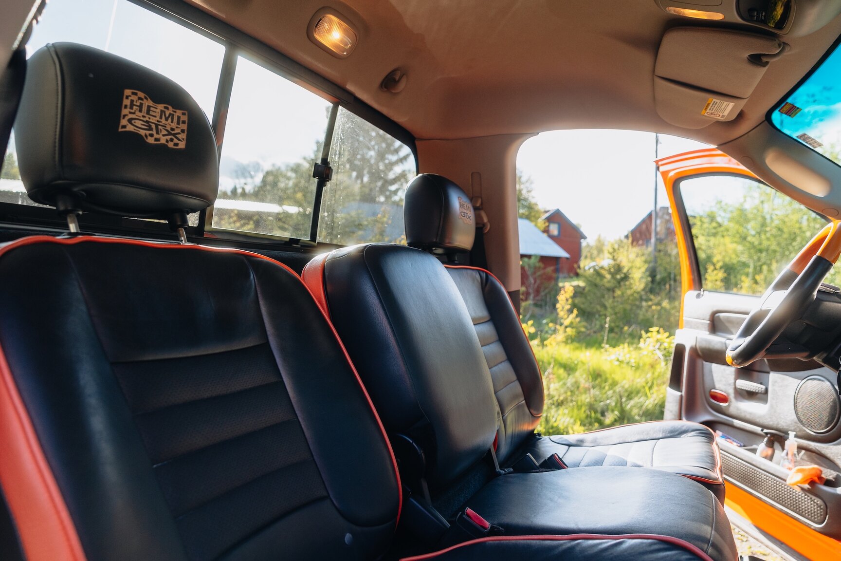 Interior image of 2004 Dodge Ram HEMI GTX 