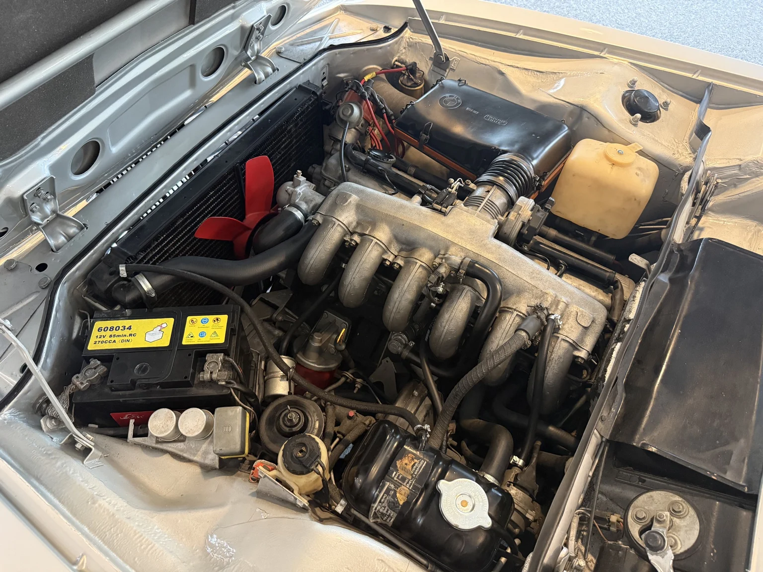 Image of 1972 BMW E9 3.0 CSI (1) mechanics