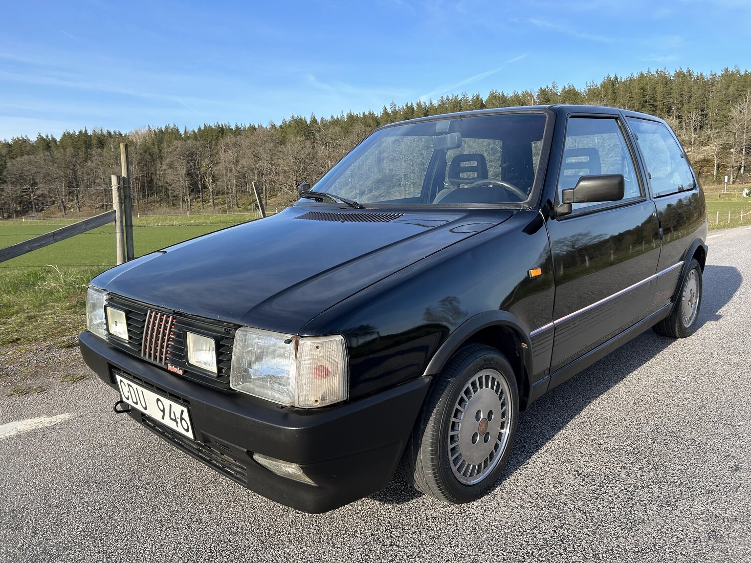 Exteriörbild på 1987 Fiat UNO Turbo I.E