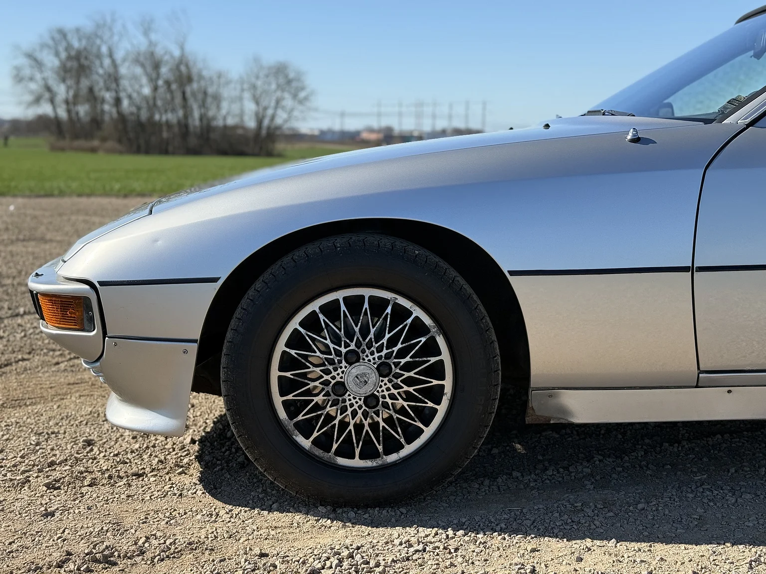 Exteriörbild på 1979 Porsche 924  (46)