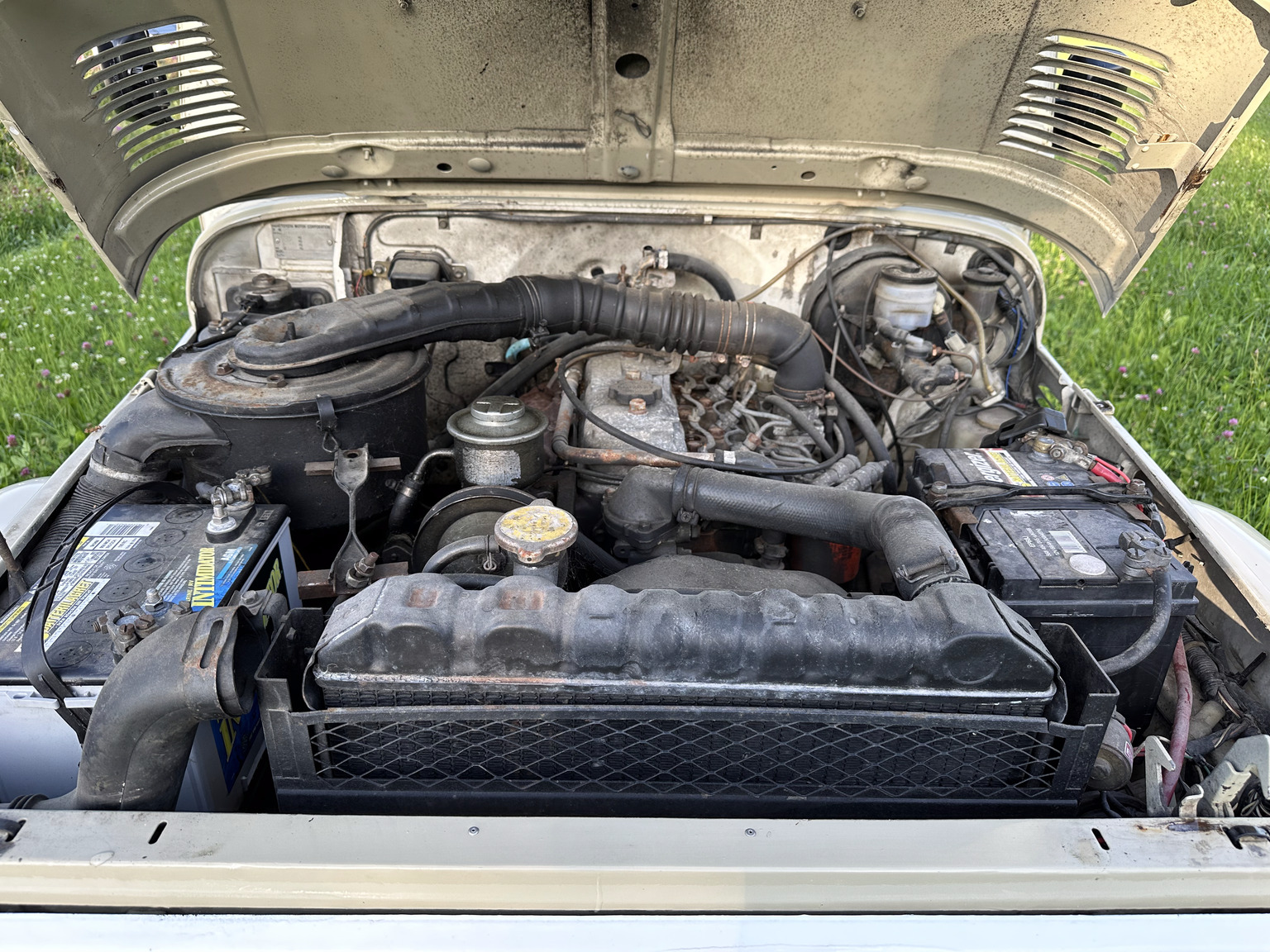 Image of 1985 Toyota Land Cruiser BJ 42 mechanics
