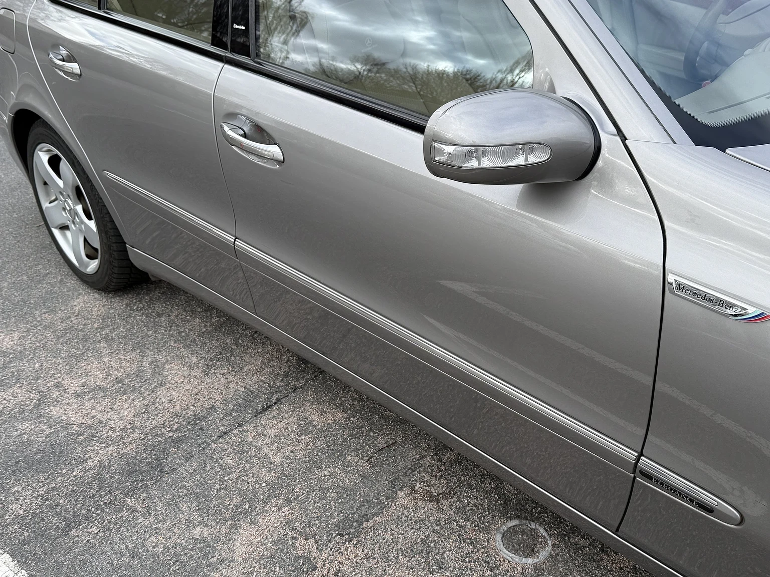 Aussenfoto 2004 Mercedes-Benz E 500 7G-Tronic (24)