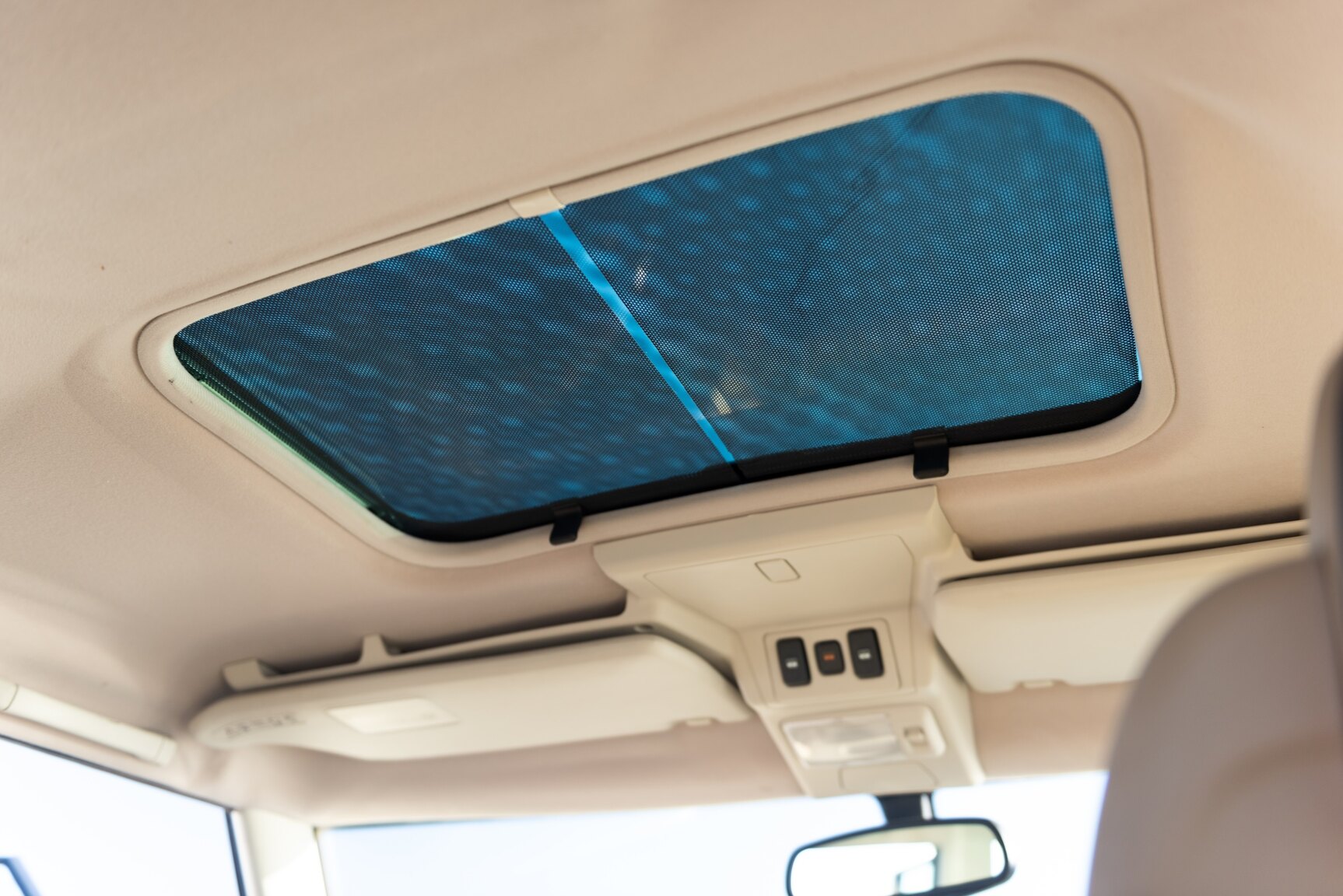 Interior image of 1999 Land Rover Discovery 4.0 V8