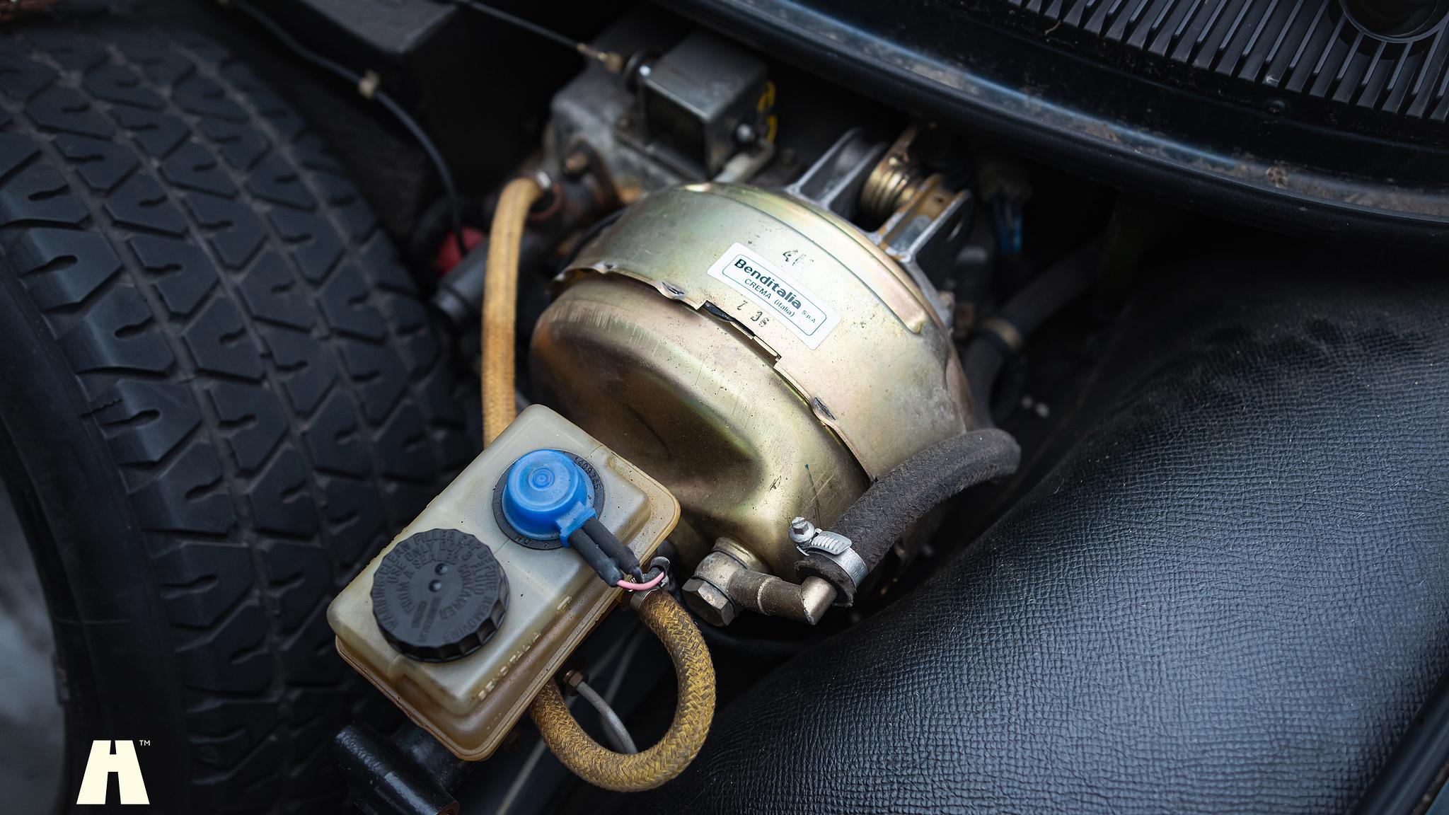 Image of 1985 Ferrari Mondial Quattrovalvole Design by Pininfarina (24) mechanics