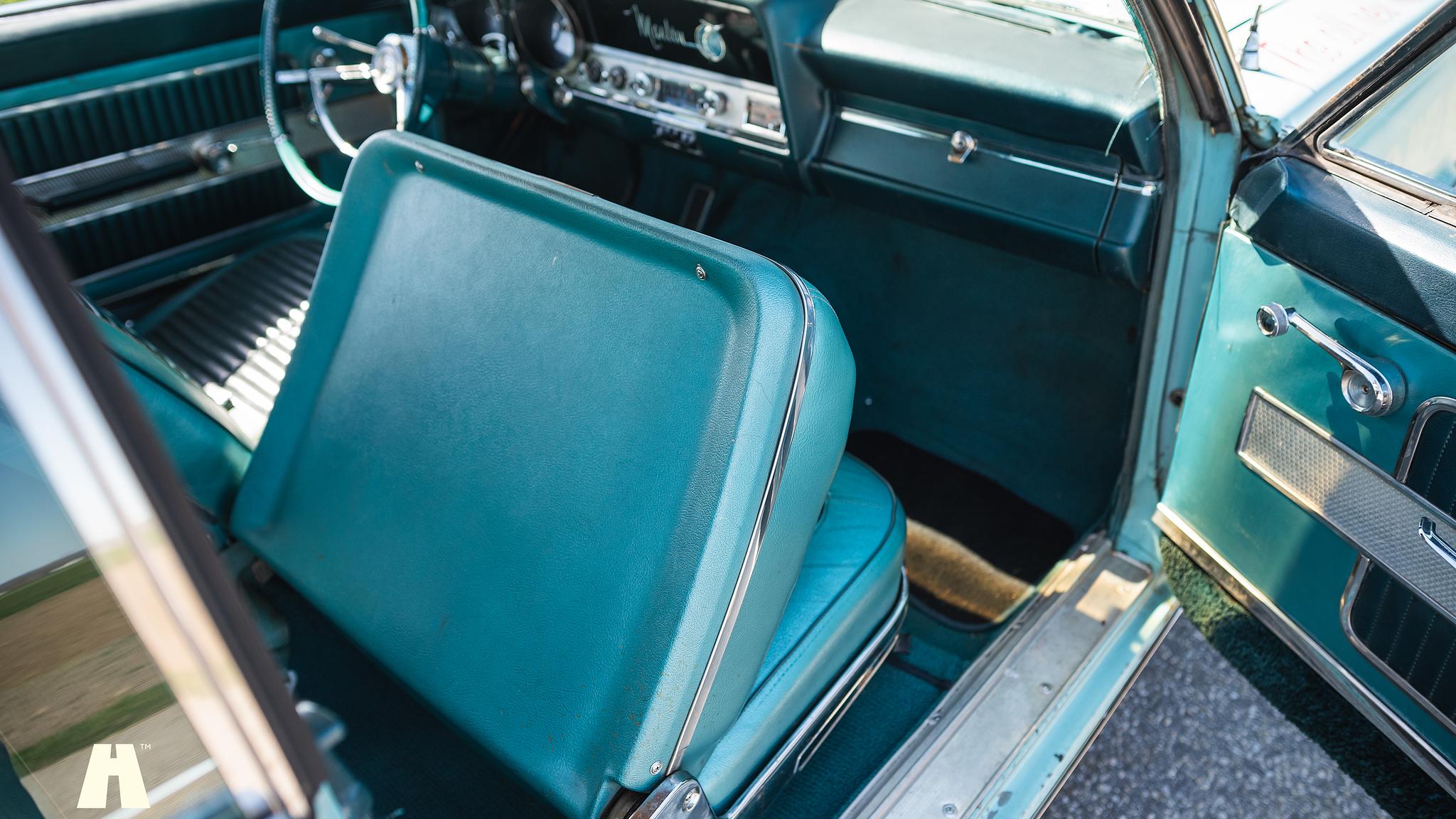 Innenraumfoto von 1965 AMC Rambler Marlin 327 CUI 5.4 V8 (83)