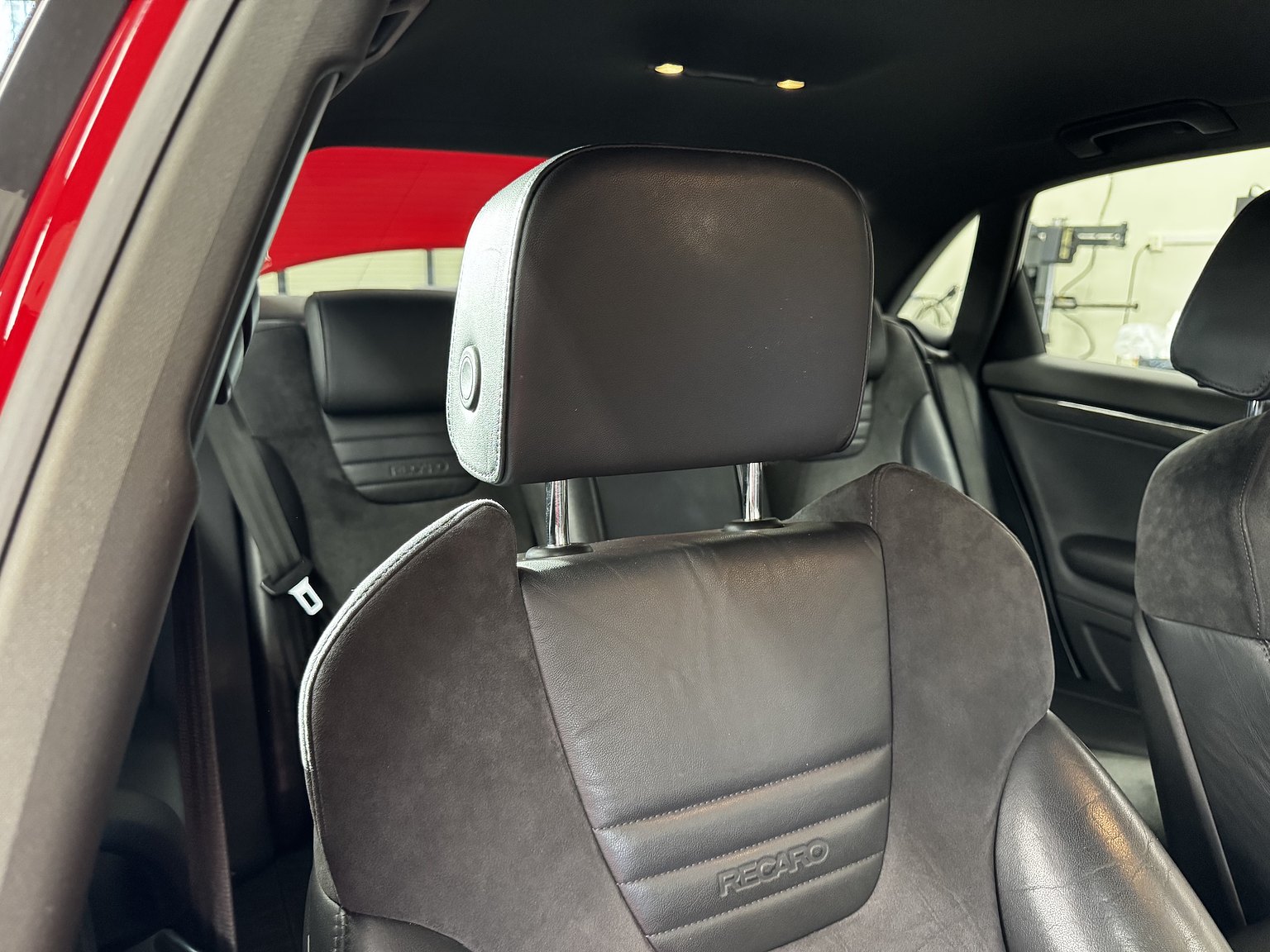 Interior image of 2007 Audi  S4 quattro 4.2 V8 manuell