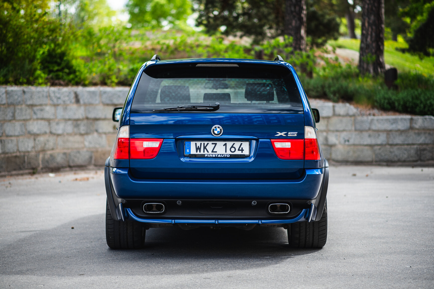 Exterior image of 2005 BMW X5 4.8iS E53 LCI