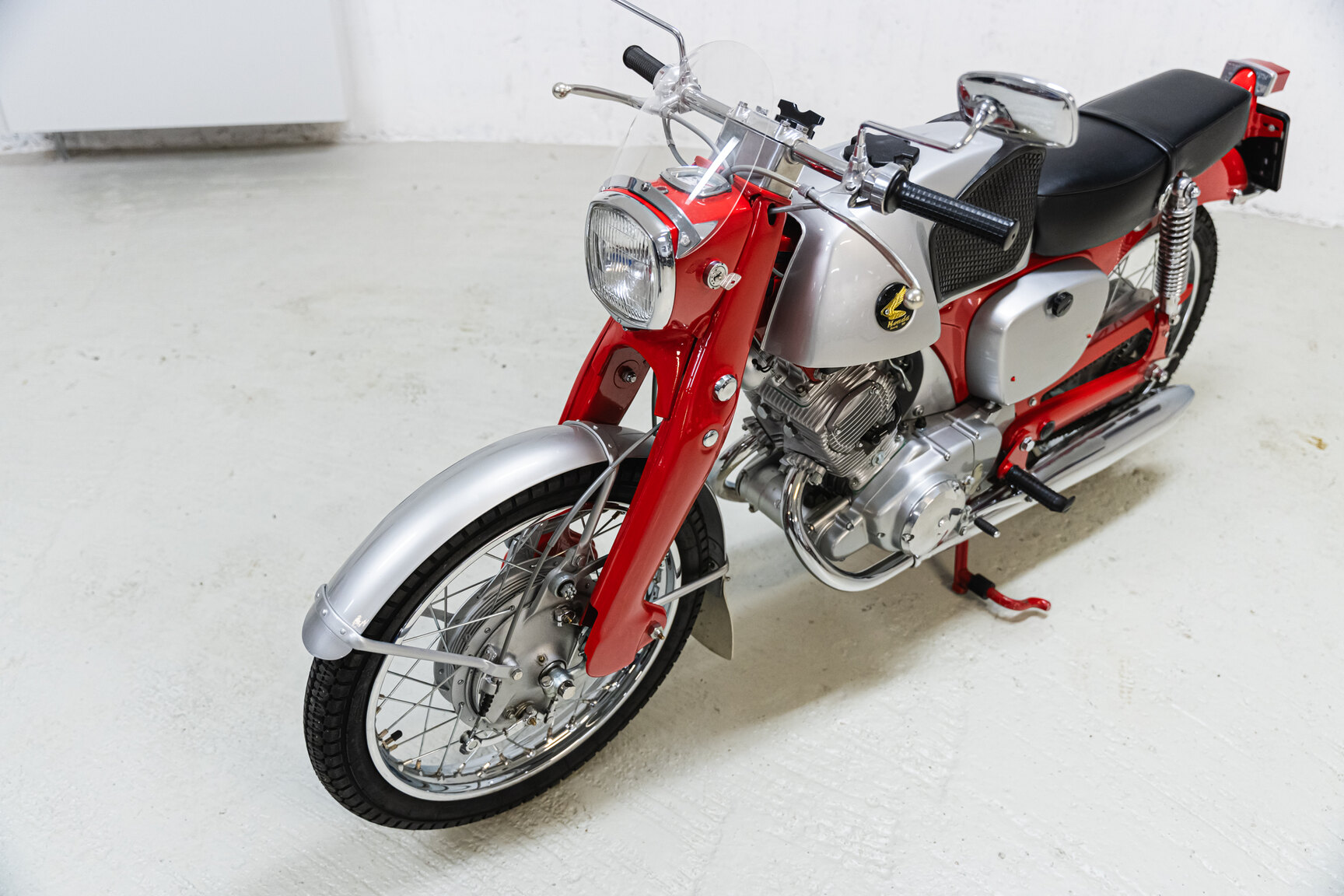 Exteriörbild på 1964 Honda CB92