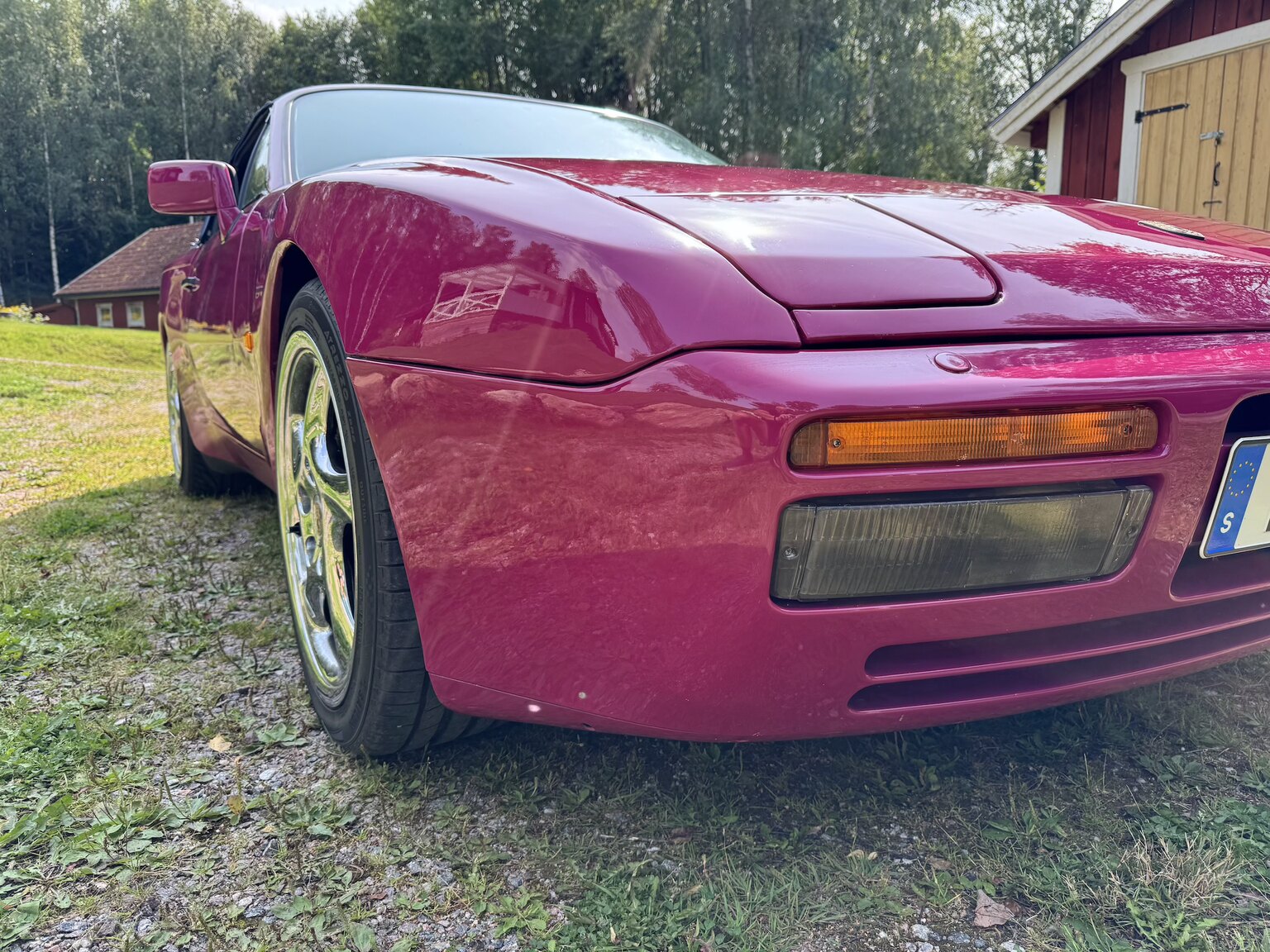 Exterior image of 1990 Porsche 944 S2 Convertible