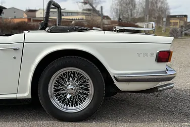 #<Image:0x00007f5ef4b82d10>